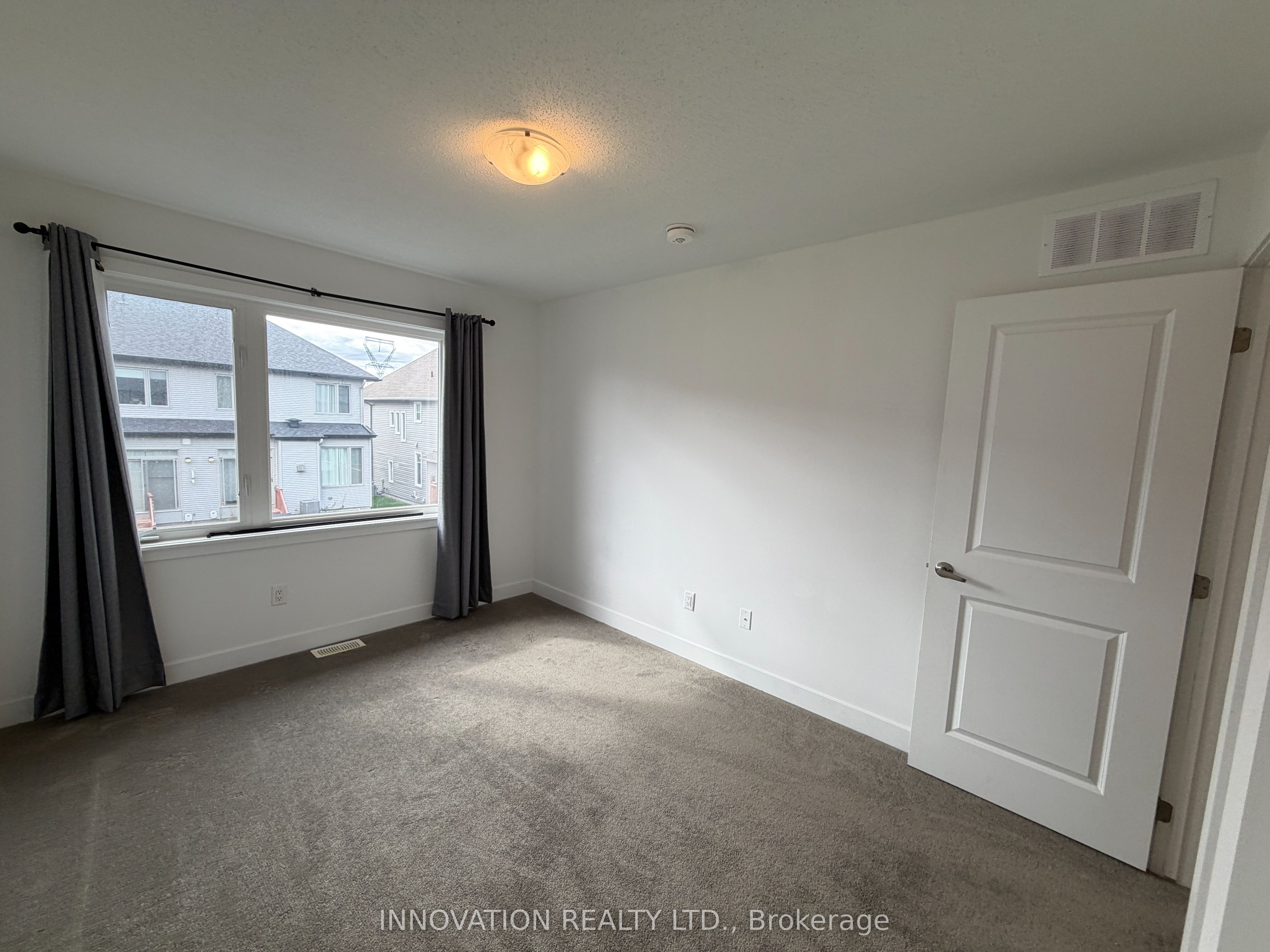 30 Brixton Way Property Photo 28