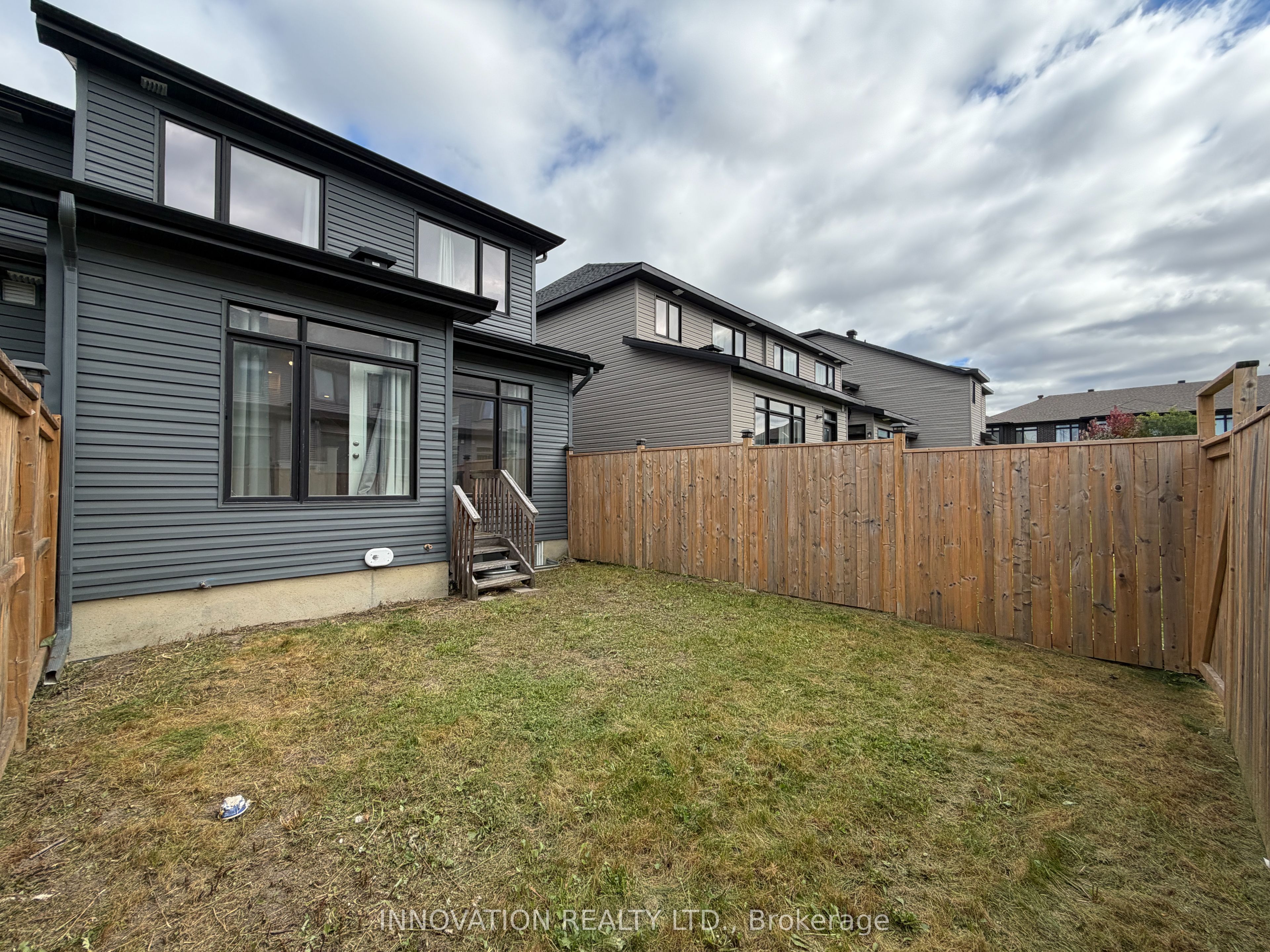 30 Brixton Way Property Photo 47