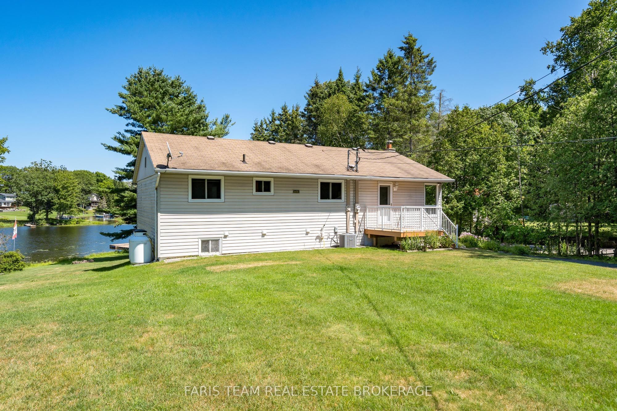 48 Heath Valley Trail Property Photo 4