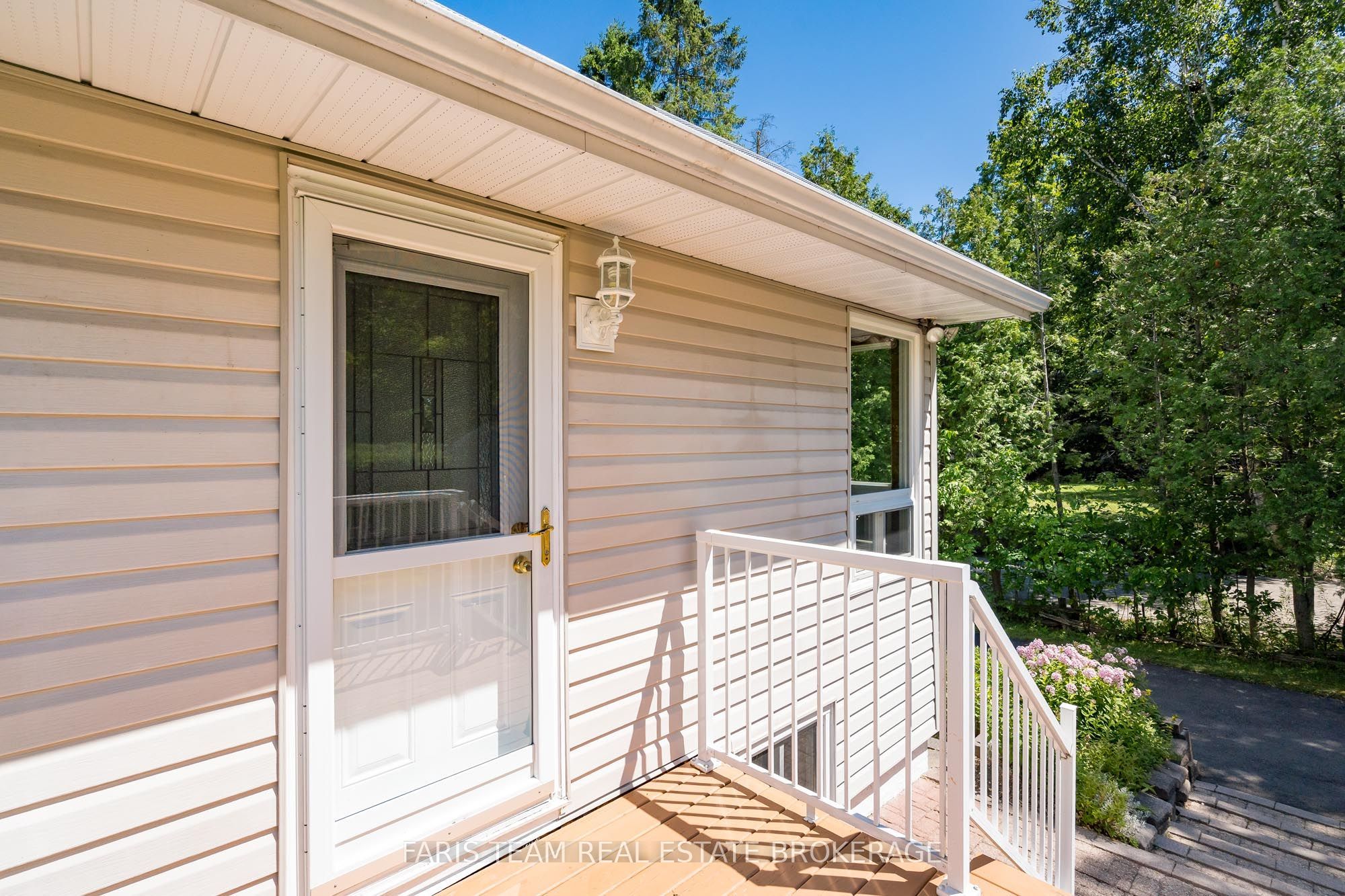 48 Heath Valley Trail Property Photo 6
