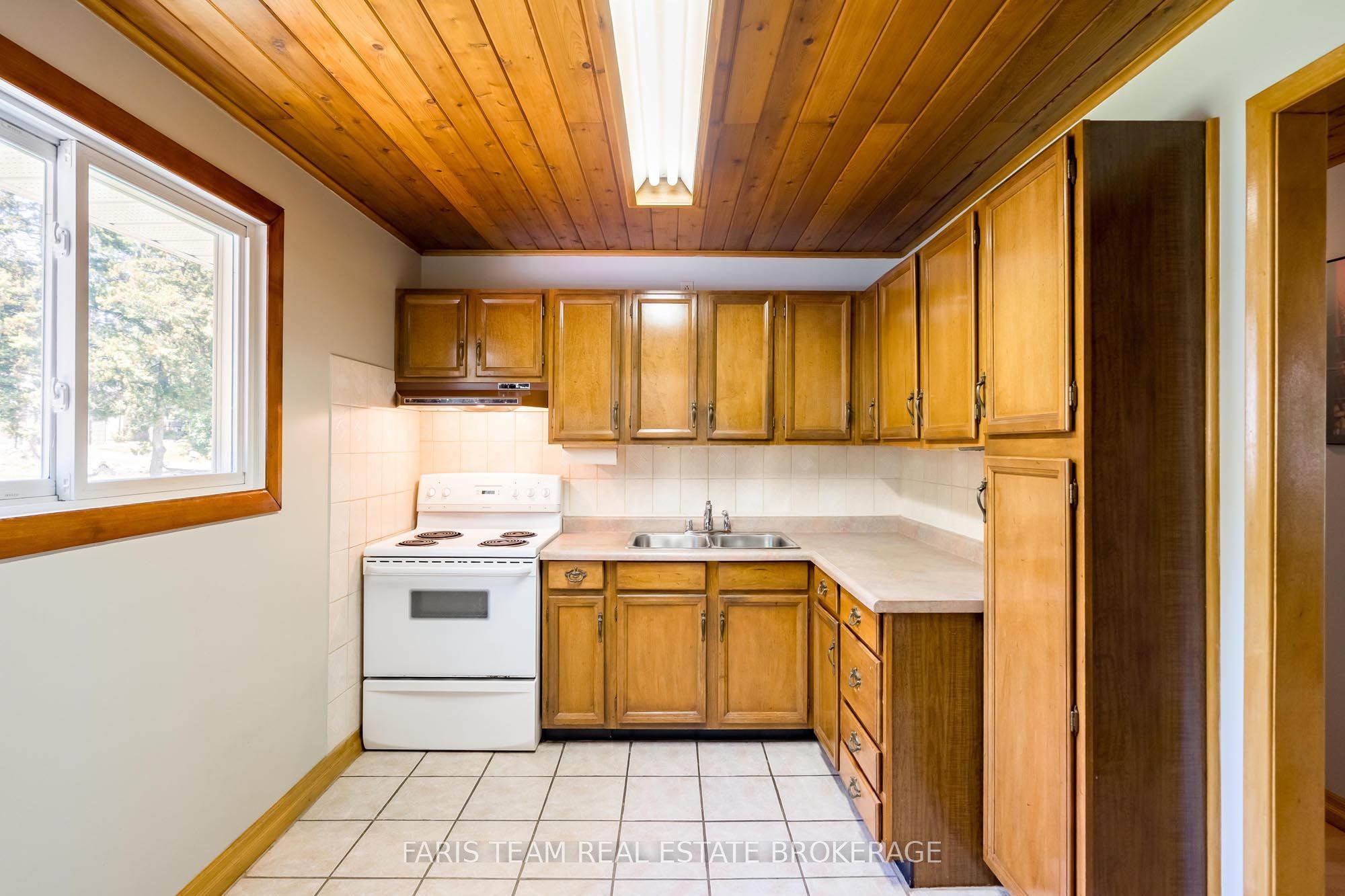 48 Heath Valley Trail Property Photo 7