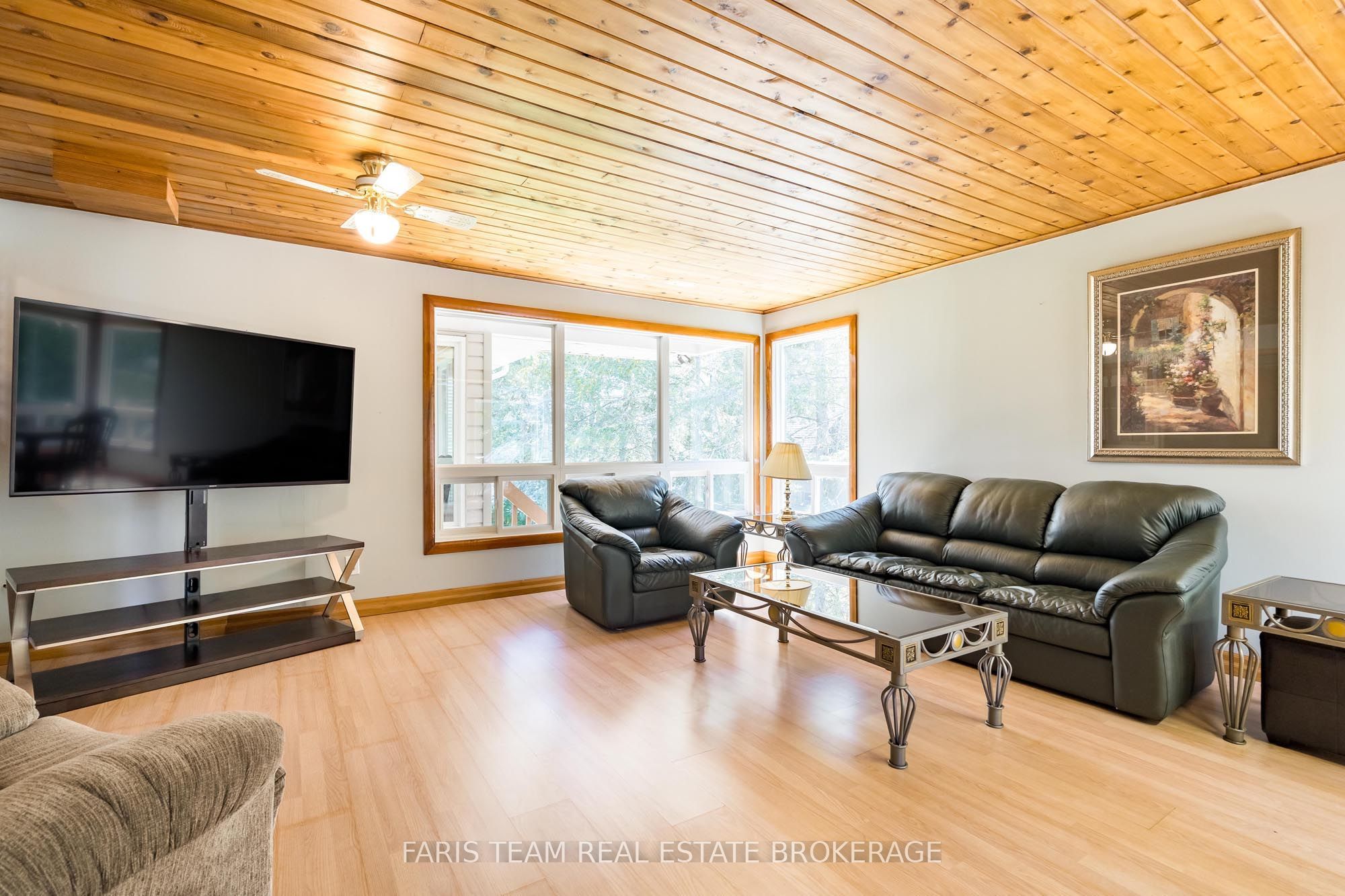 48 Heath Valley Trail Property Photo 13