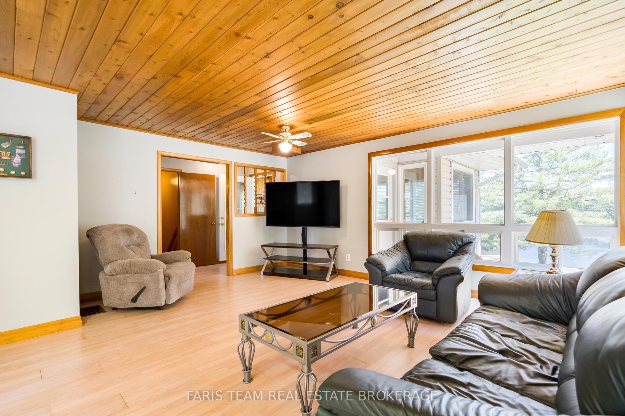 48 Heath Valley Trail Property Photo 14