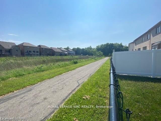 7801 Sassafras Trail Property Photo 5