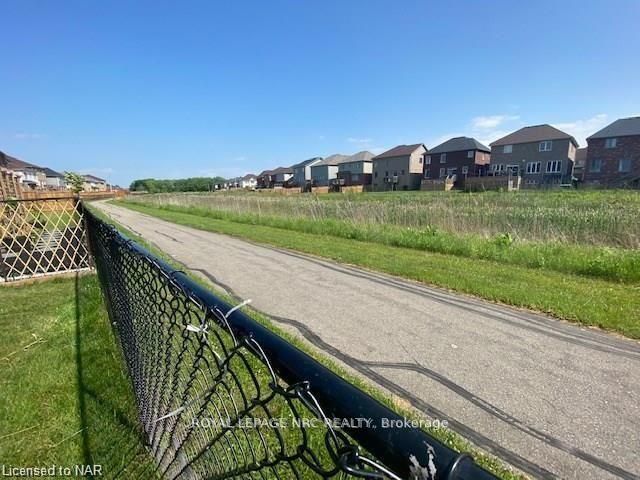 7801 Sassafras Trail Property Photo 6