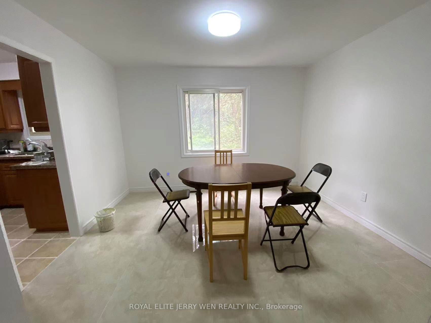 419 Stillmeadow Circle Property Photo 3