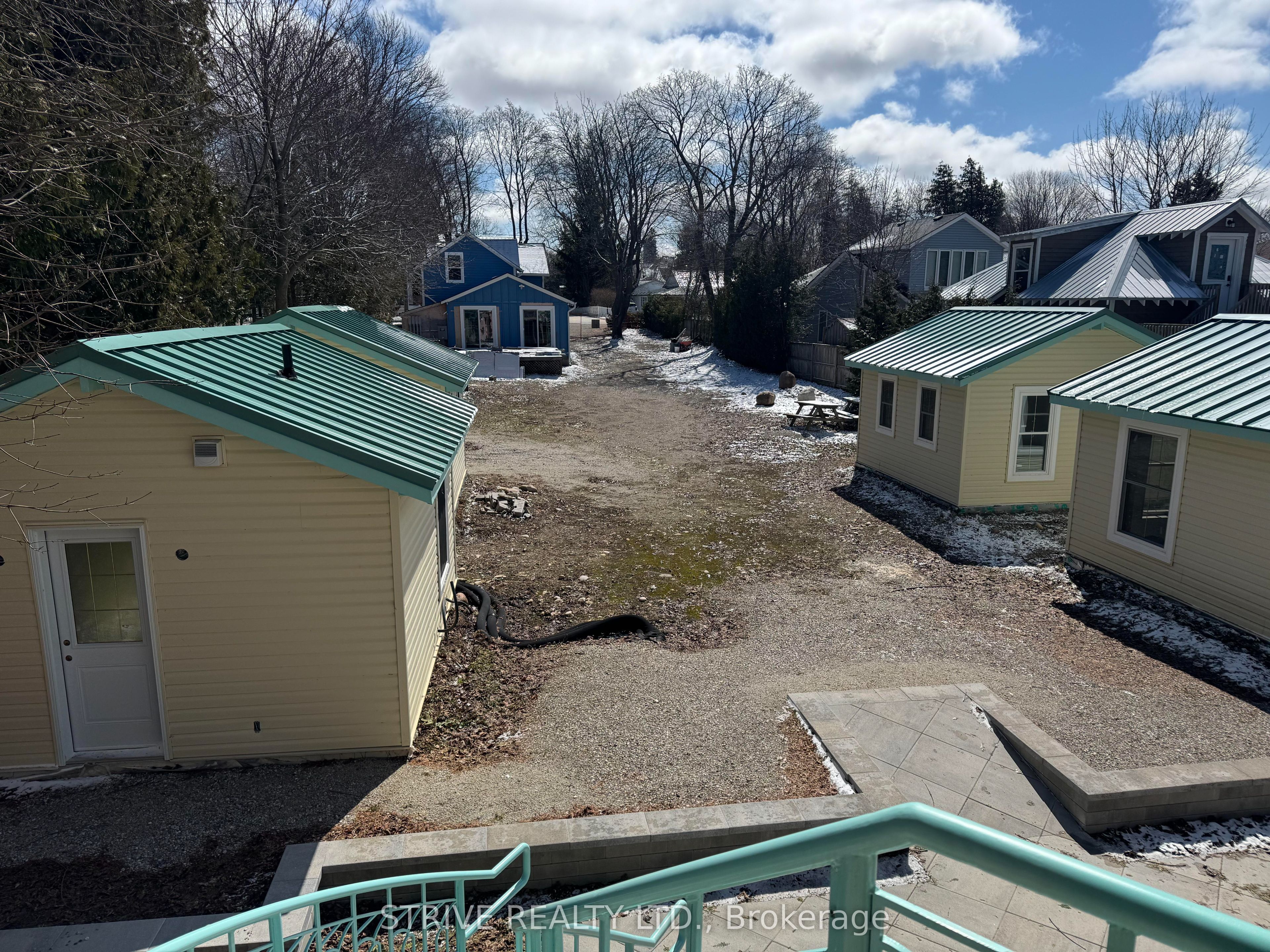 20 Front Street Property Photo 13
