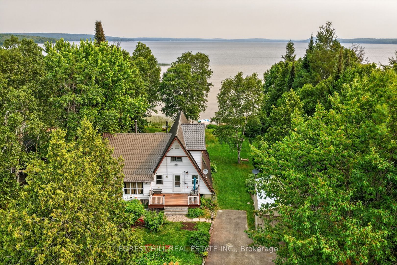 388 CRESCENT Road Property Photo 1