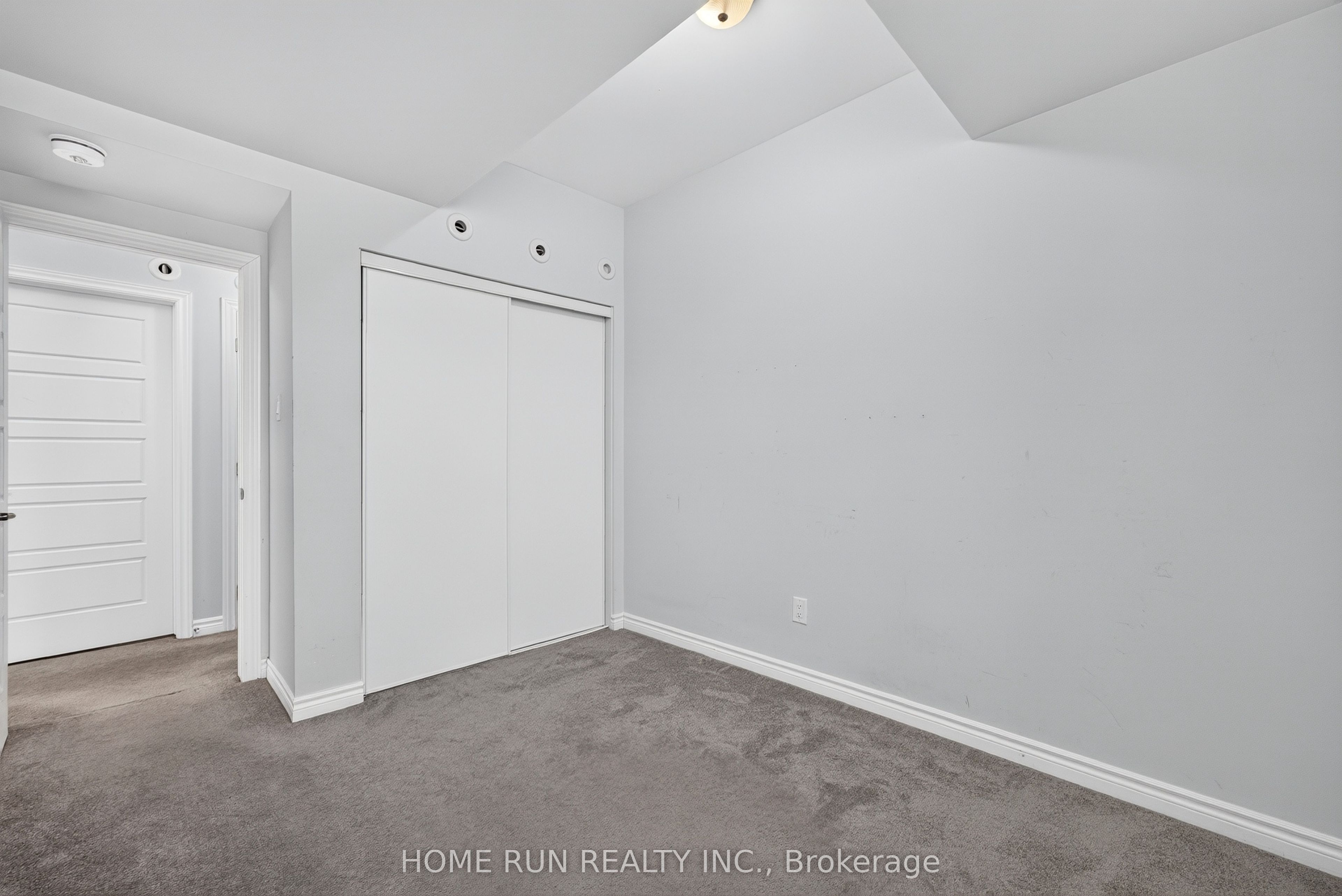 844 Mikinak Road 219 Property Photo 17