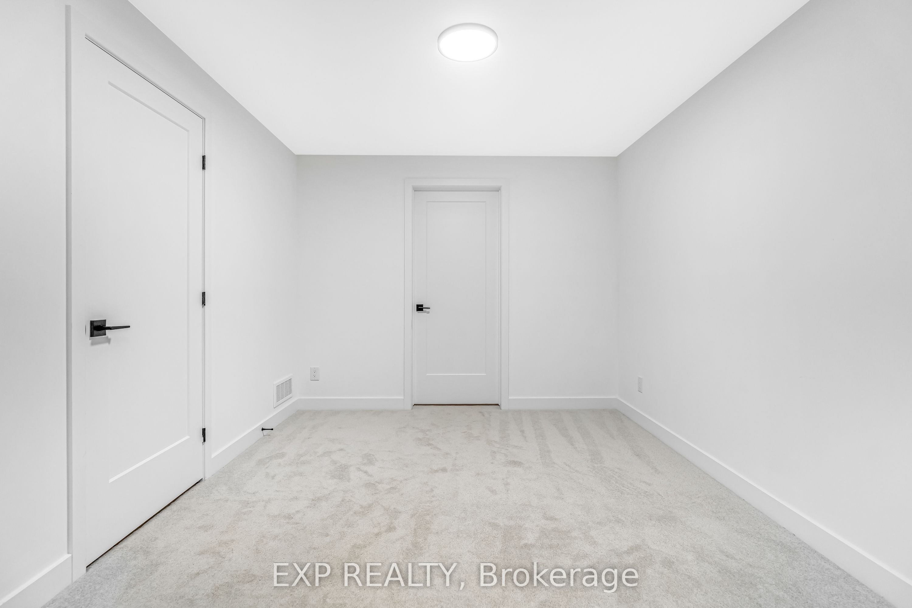 489 Duvernay Drive Property Photo 45