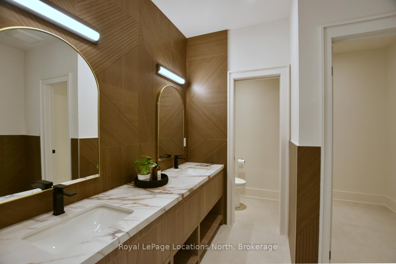 117 Cattail Crescent Property Photo 44