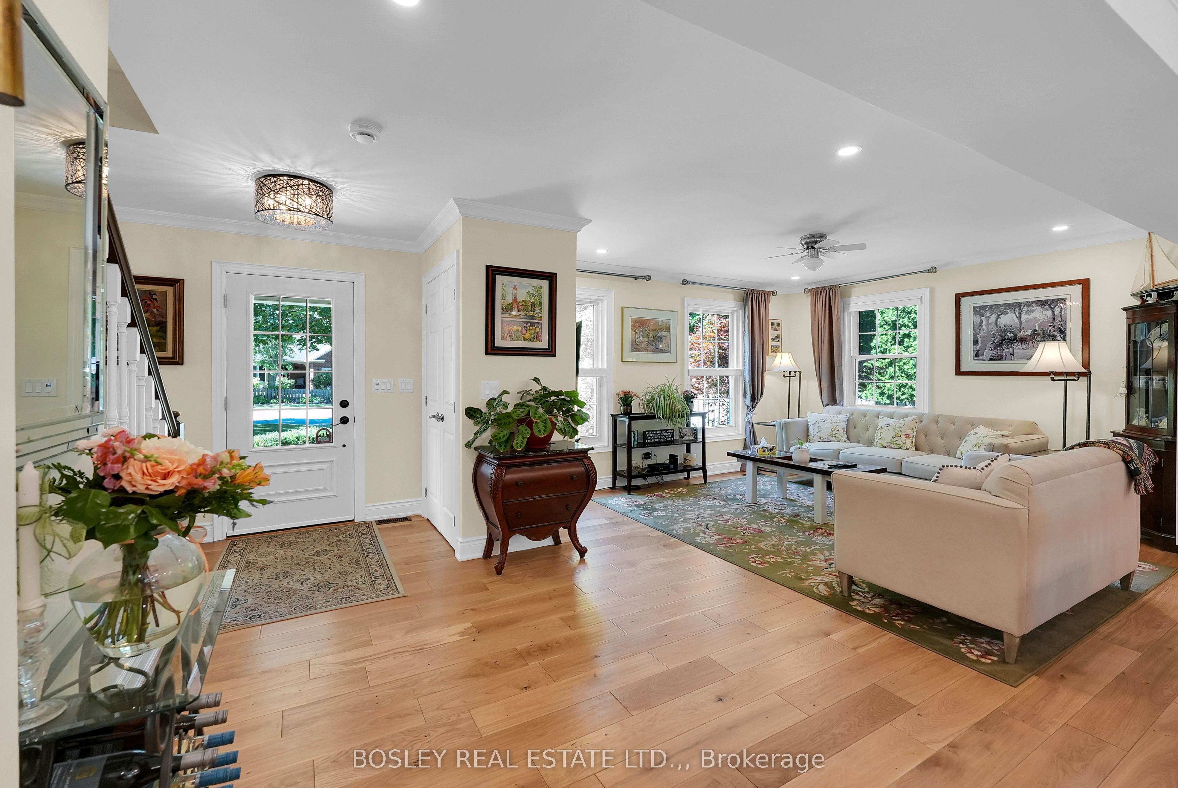 3 The Promenade Property Photo 4