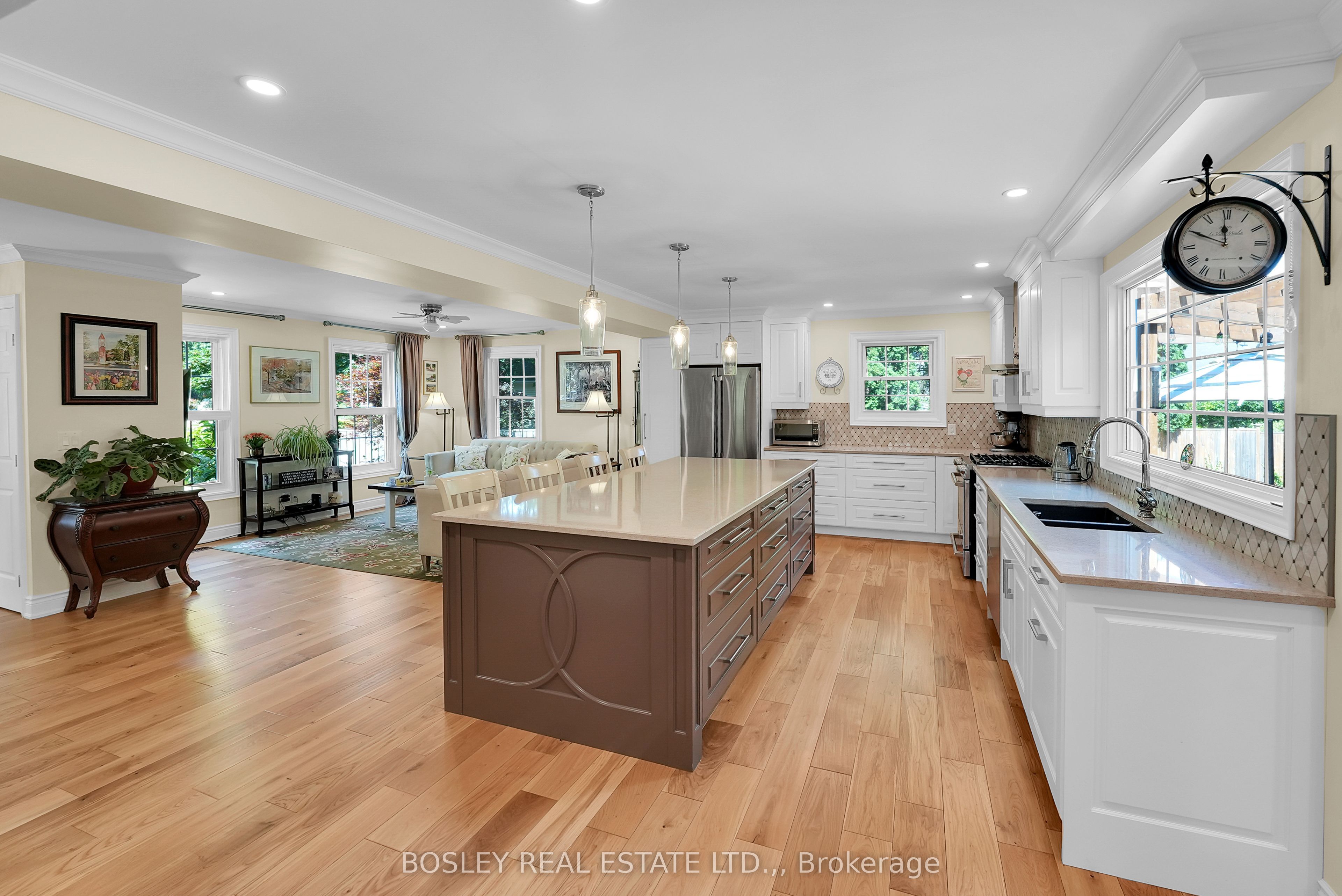 3 The Promenade Property Photo 10