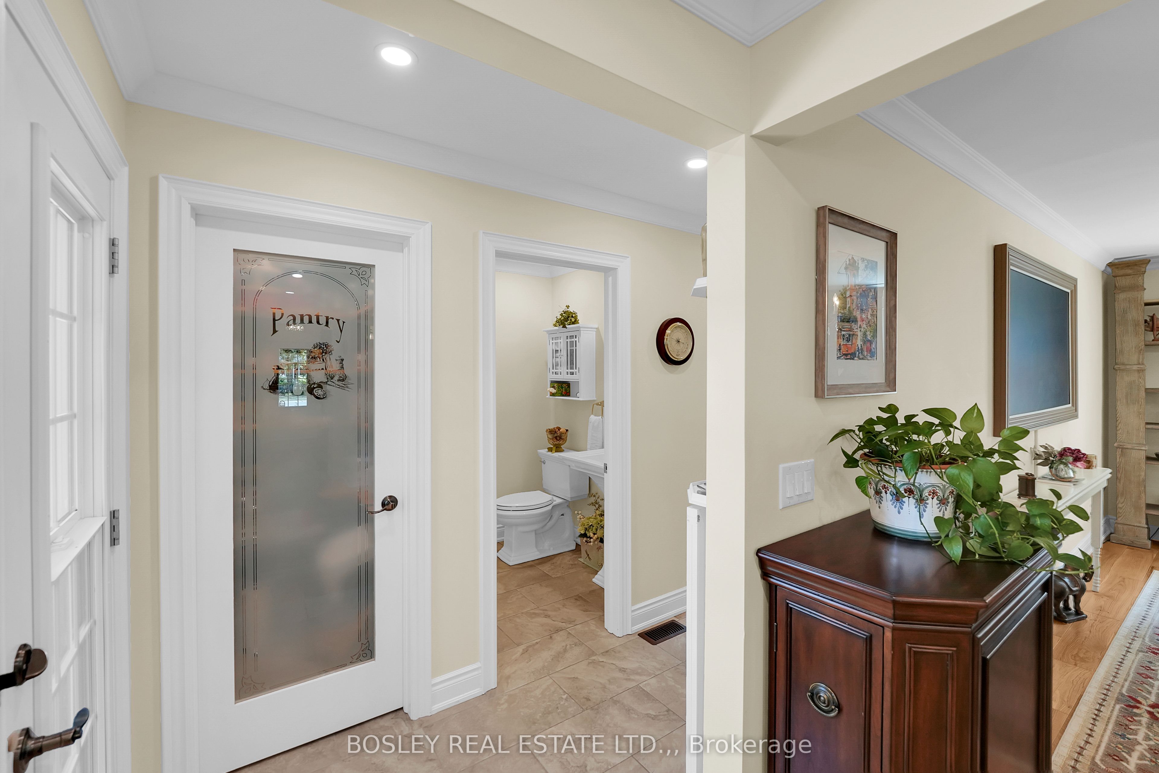 3 The Promenade Property Photo 18
