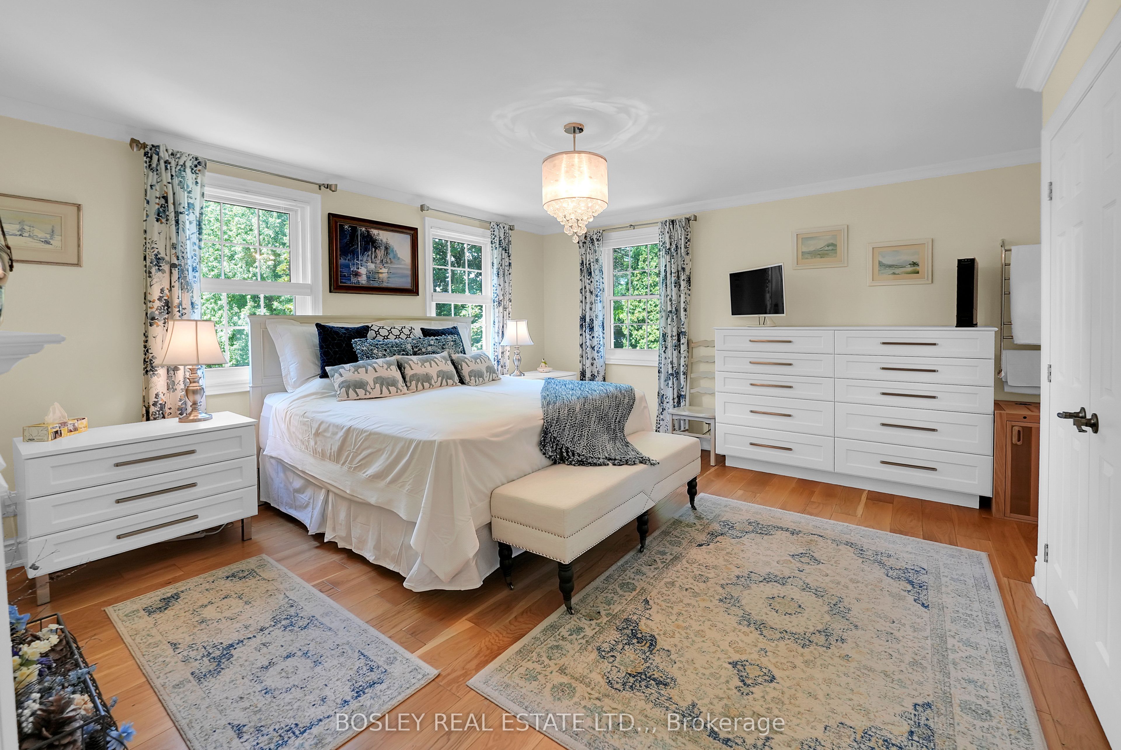 3 The Promenade Property Photo 20