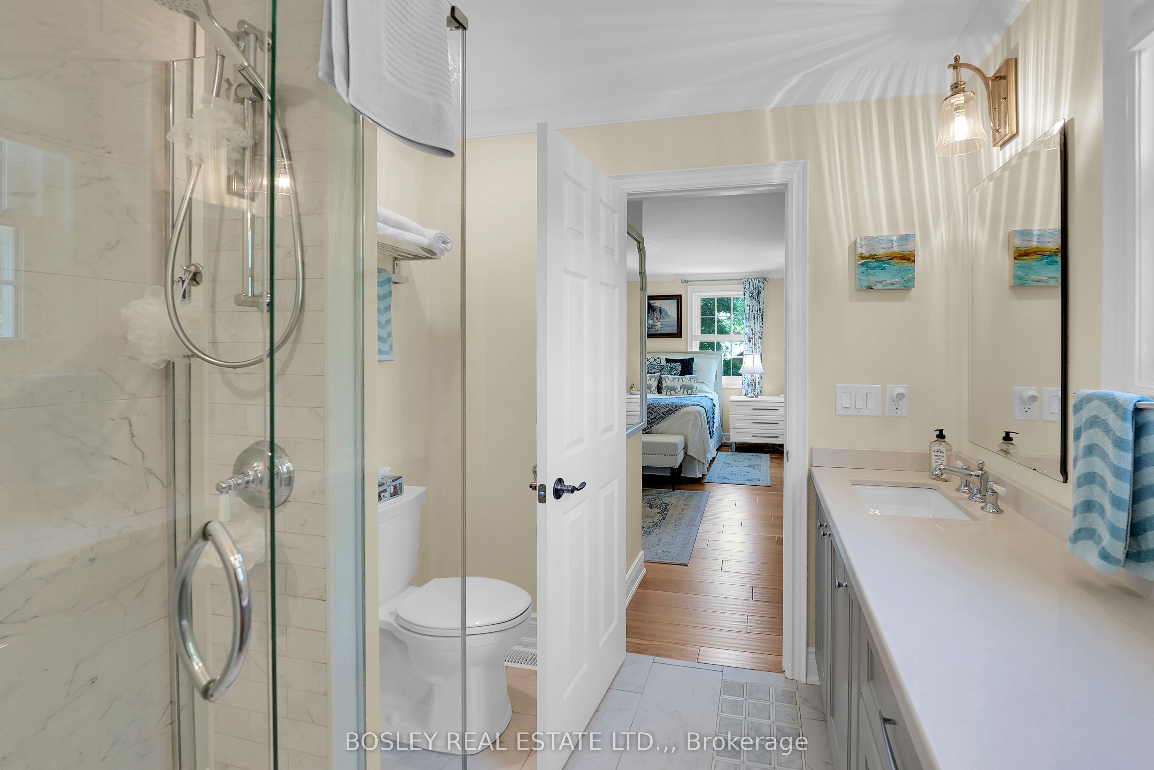 3 The Promenade Property Photo 23