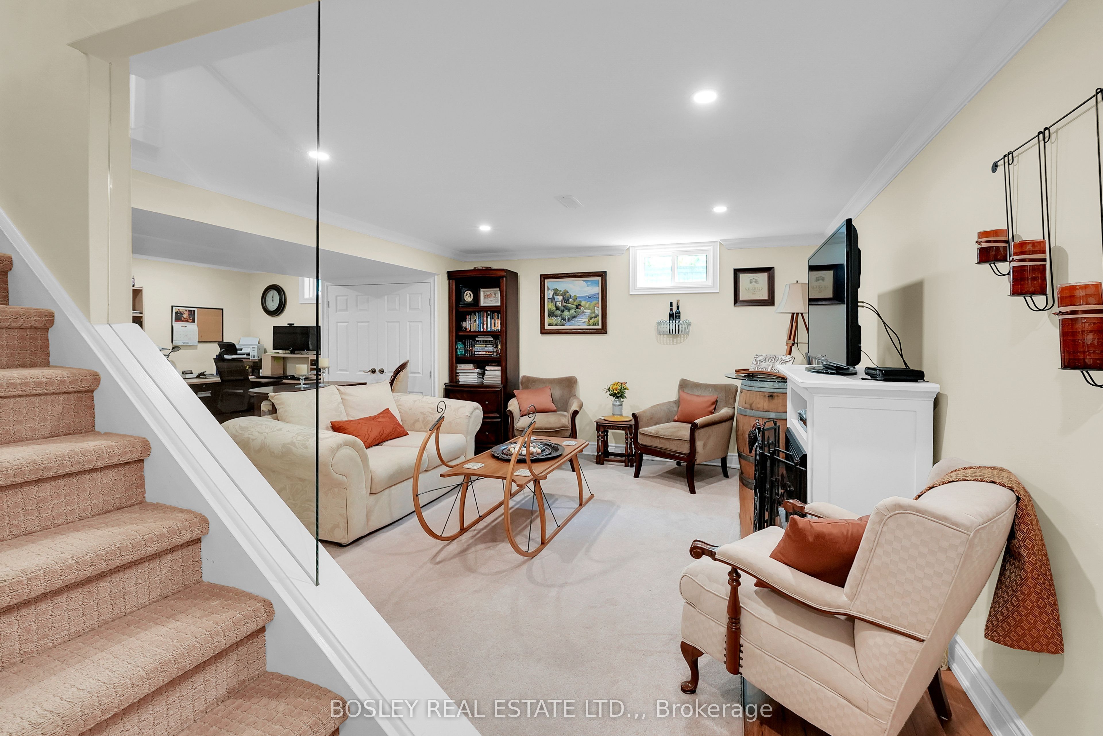 3 The Promenade Property Photo 31