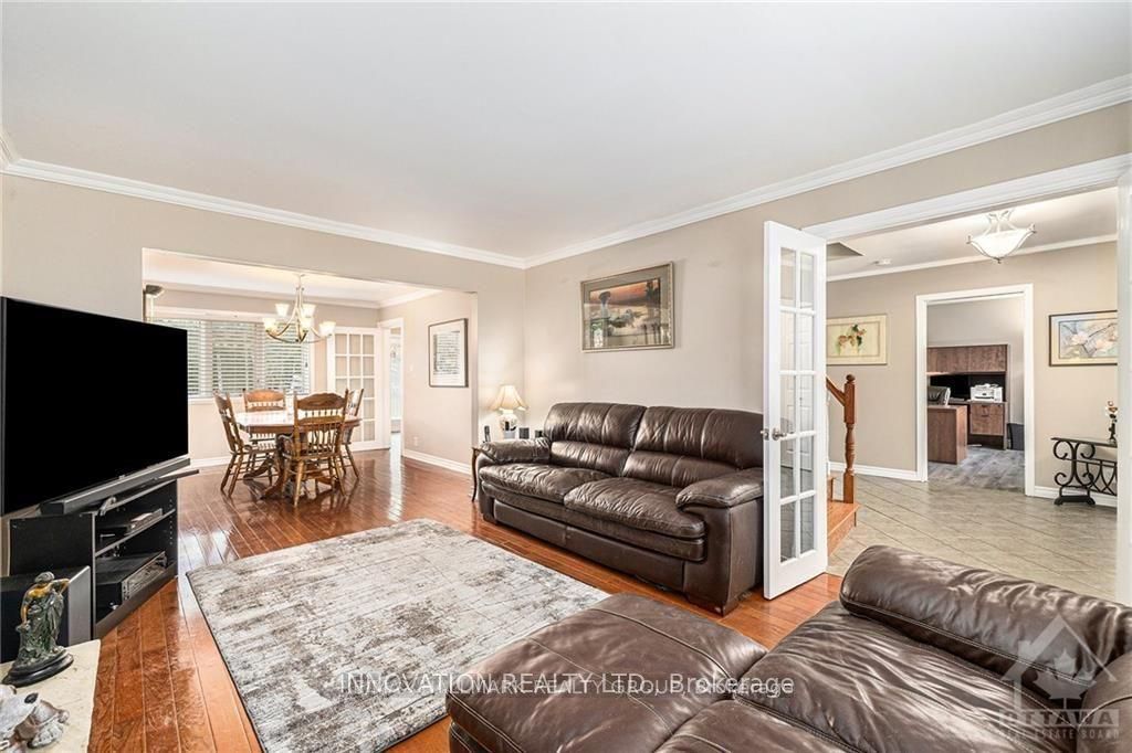 7 Grierson Lane Property Photo 3