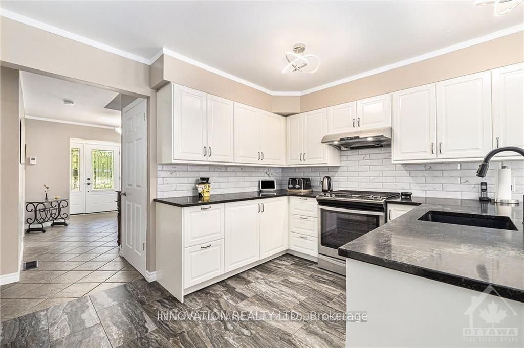 7 Grierson Lane Property Photo 7