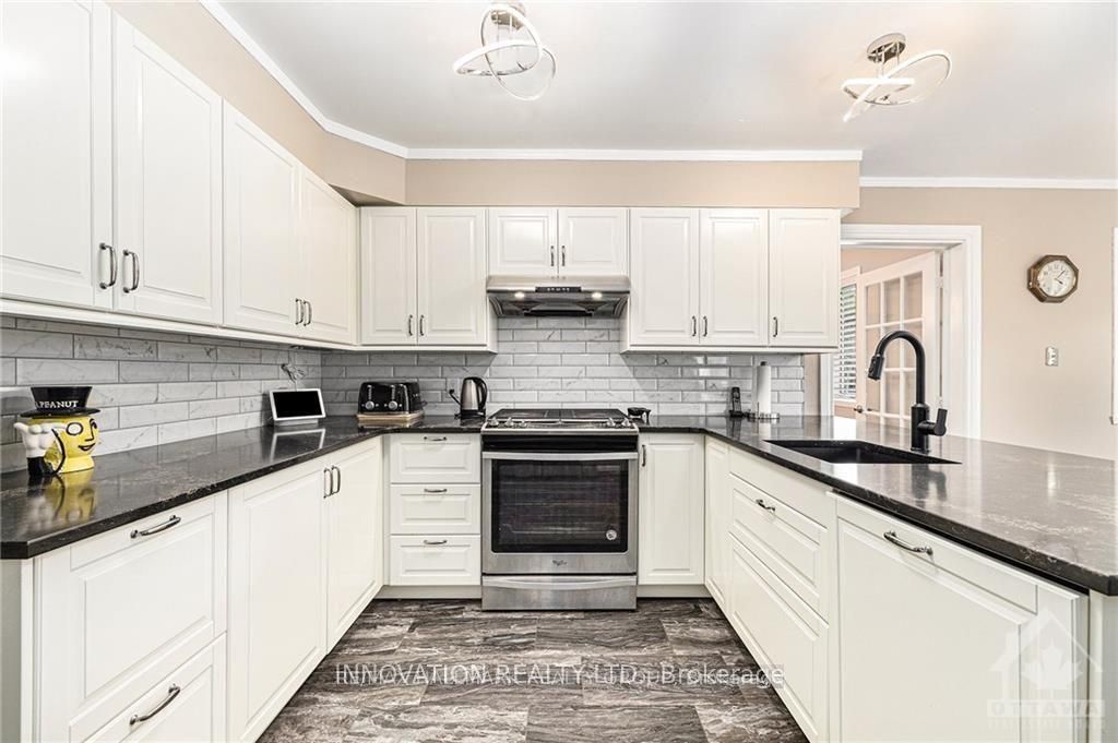 7 Grierson Lane Property Photo 8