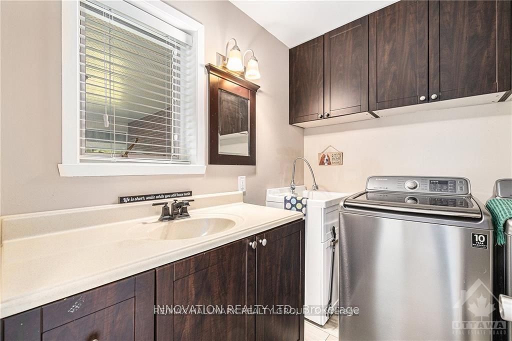 7 Grierson Lane Property Photo 13