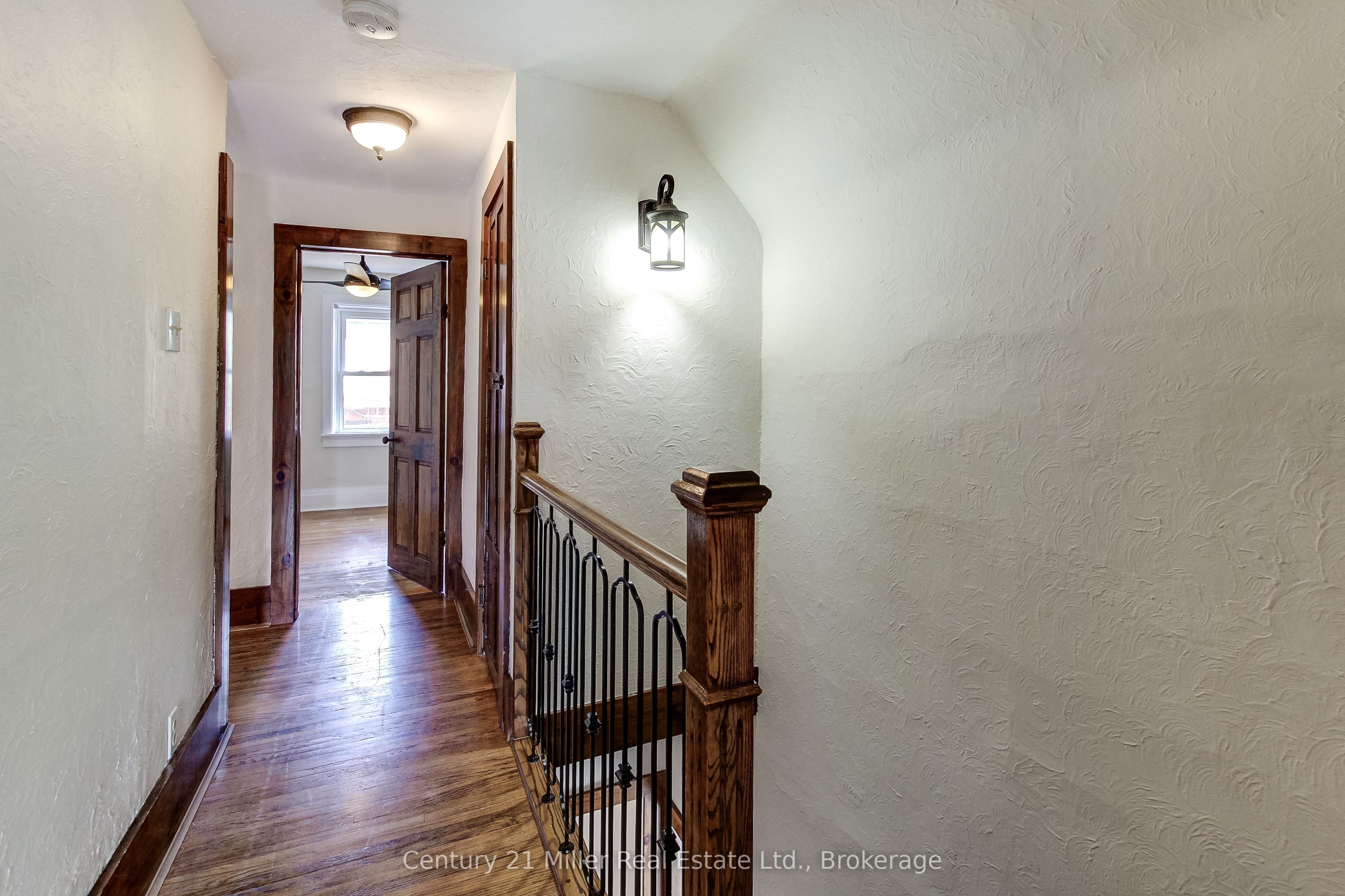 17 Whitney Place Property Photo 13