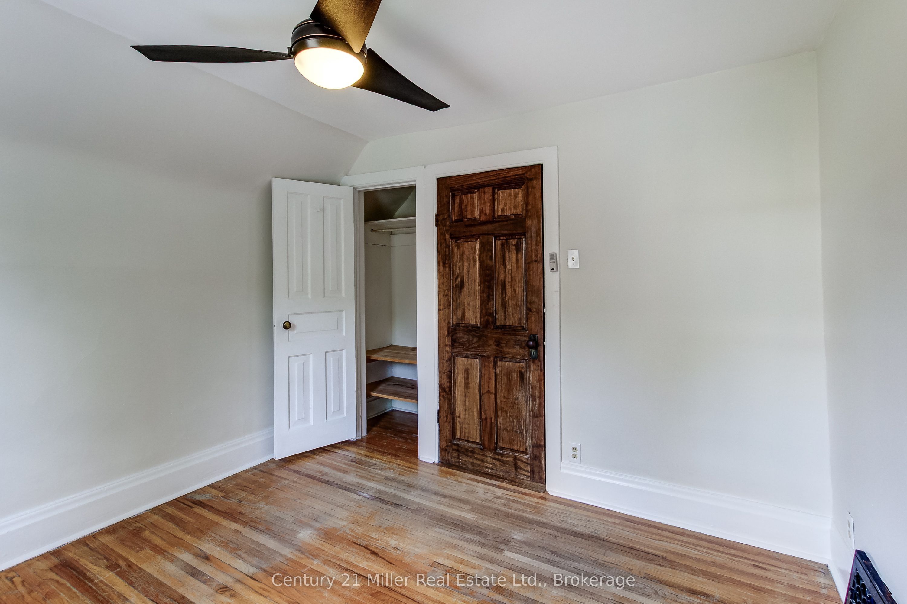 17 Whitney Place Property Photo 16