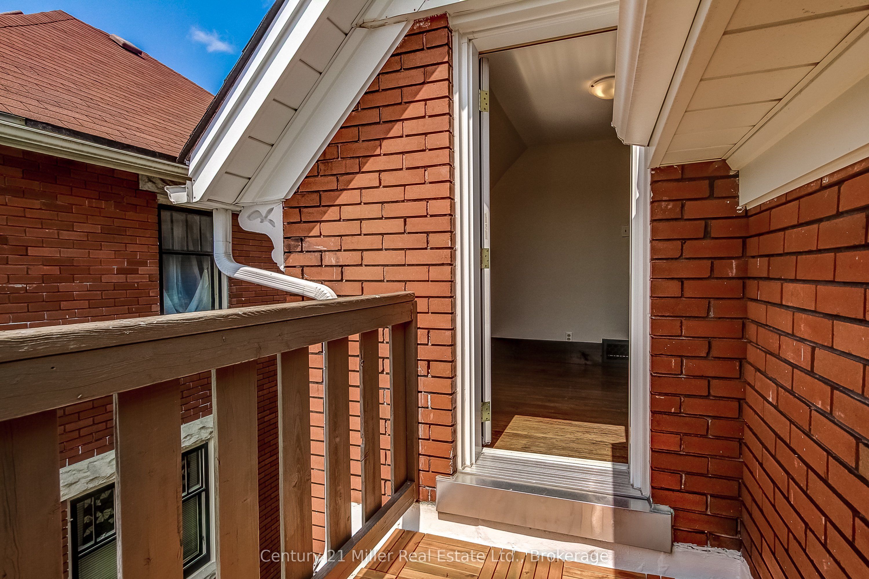 17 Whitney Place Property Photo 25
