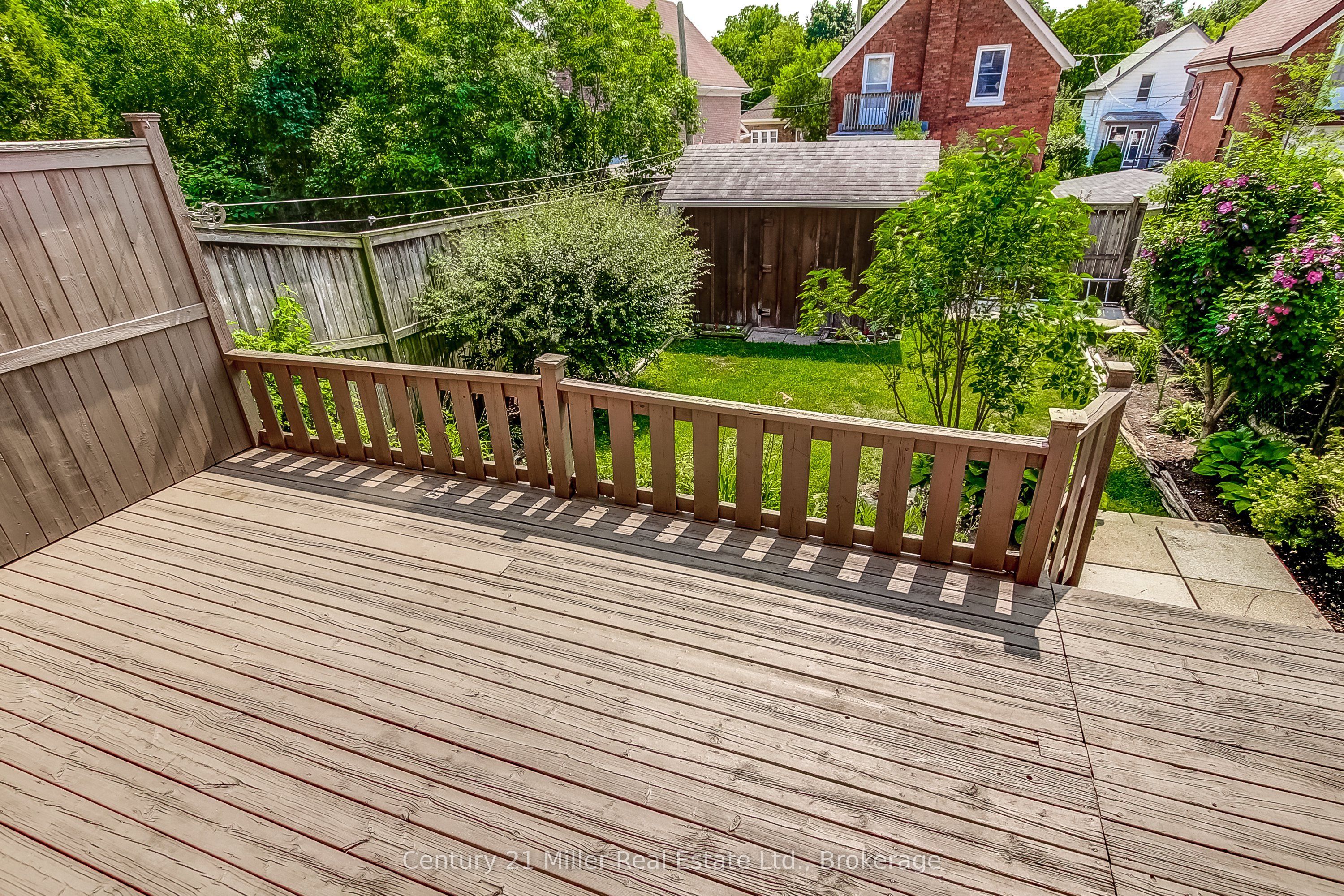 17 Whitney Place Property Photo 33