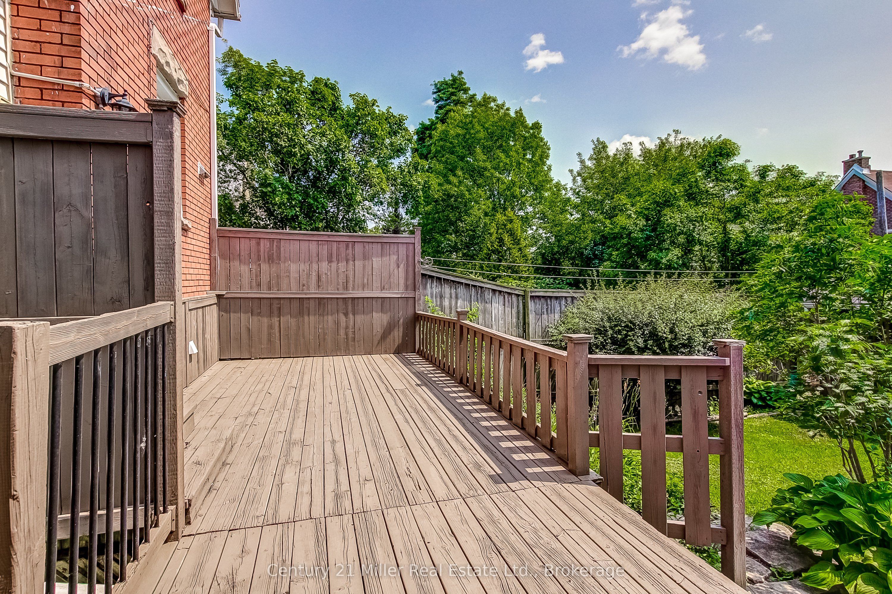 17 Whitney Place Property Photo 34