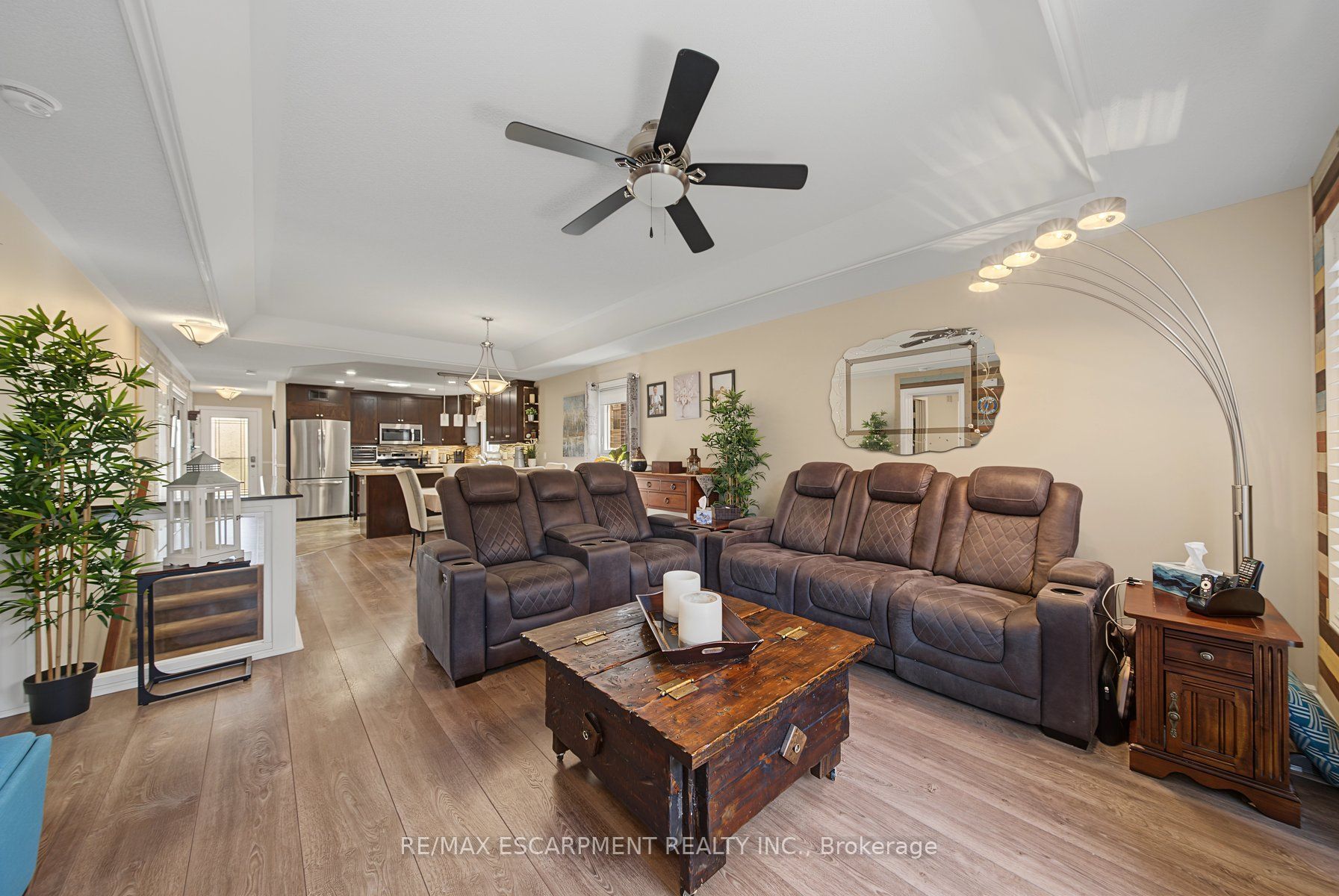 3913 Primrose Lane Property Photo 15