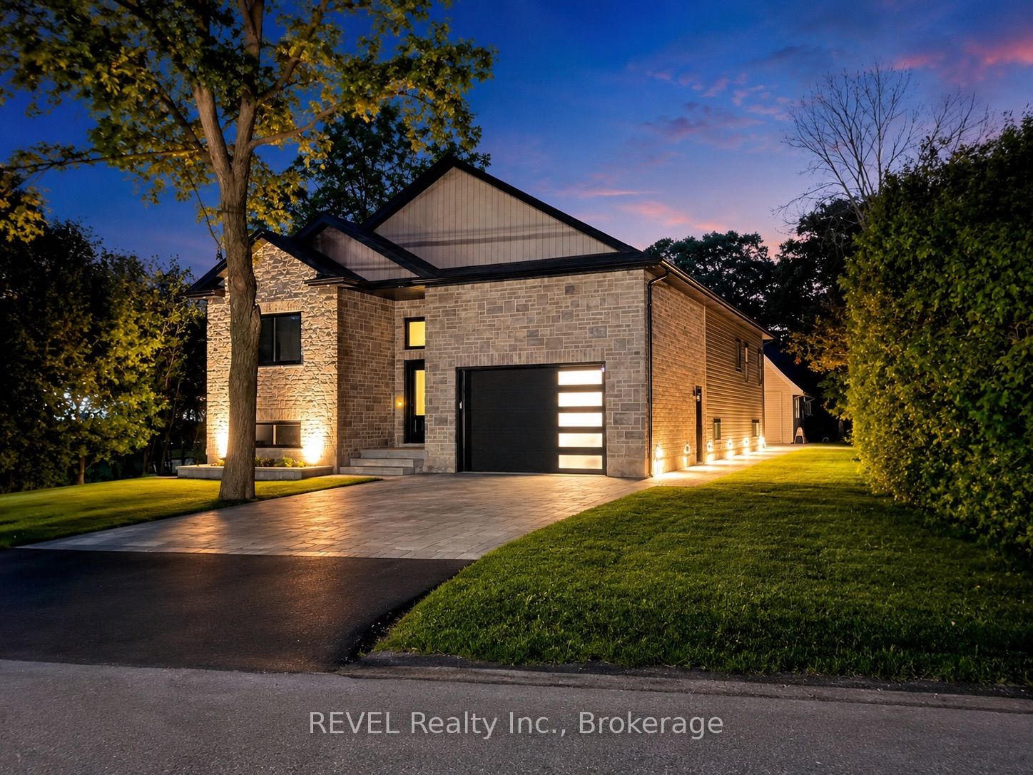 681 Warner Road Property Photo 3
