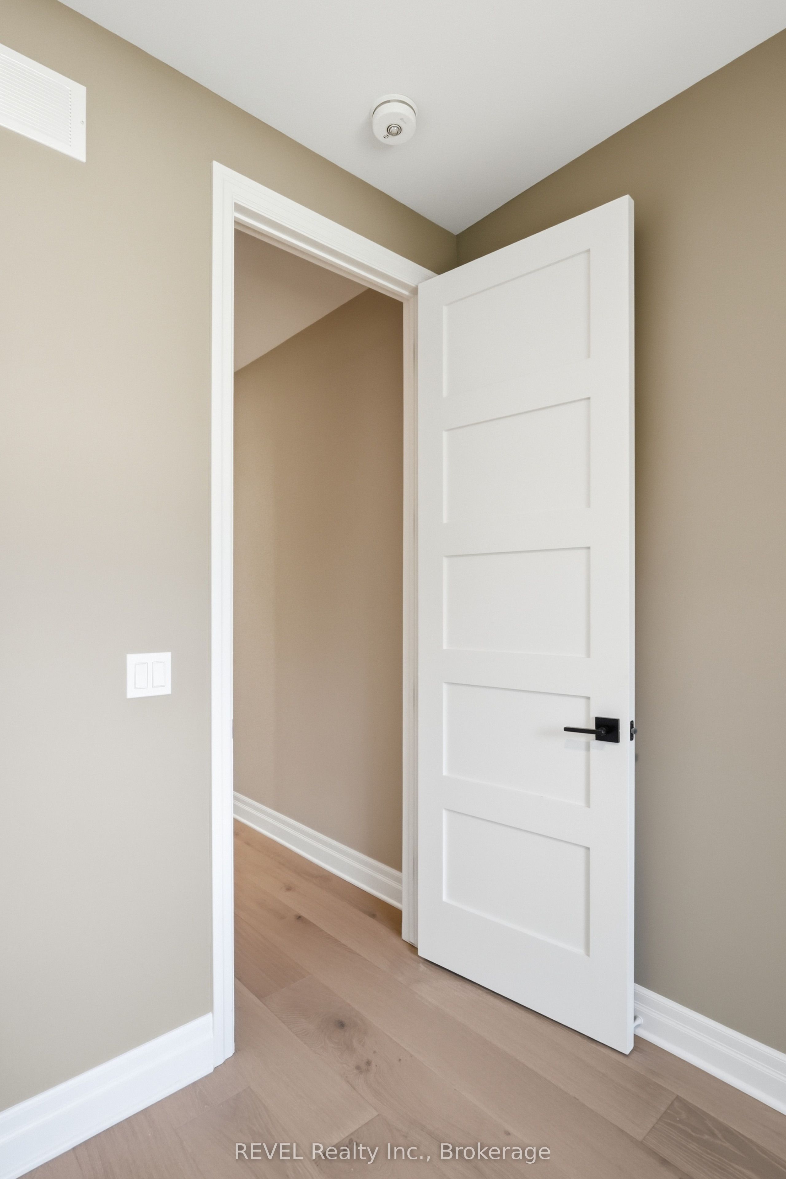 681 Warner Road Property Photo 24
