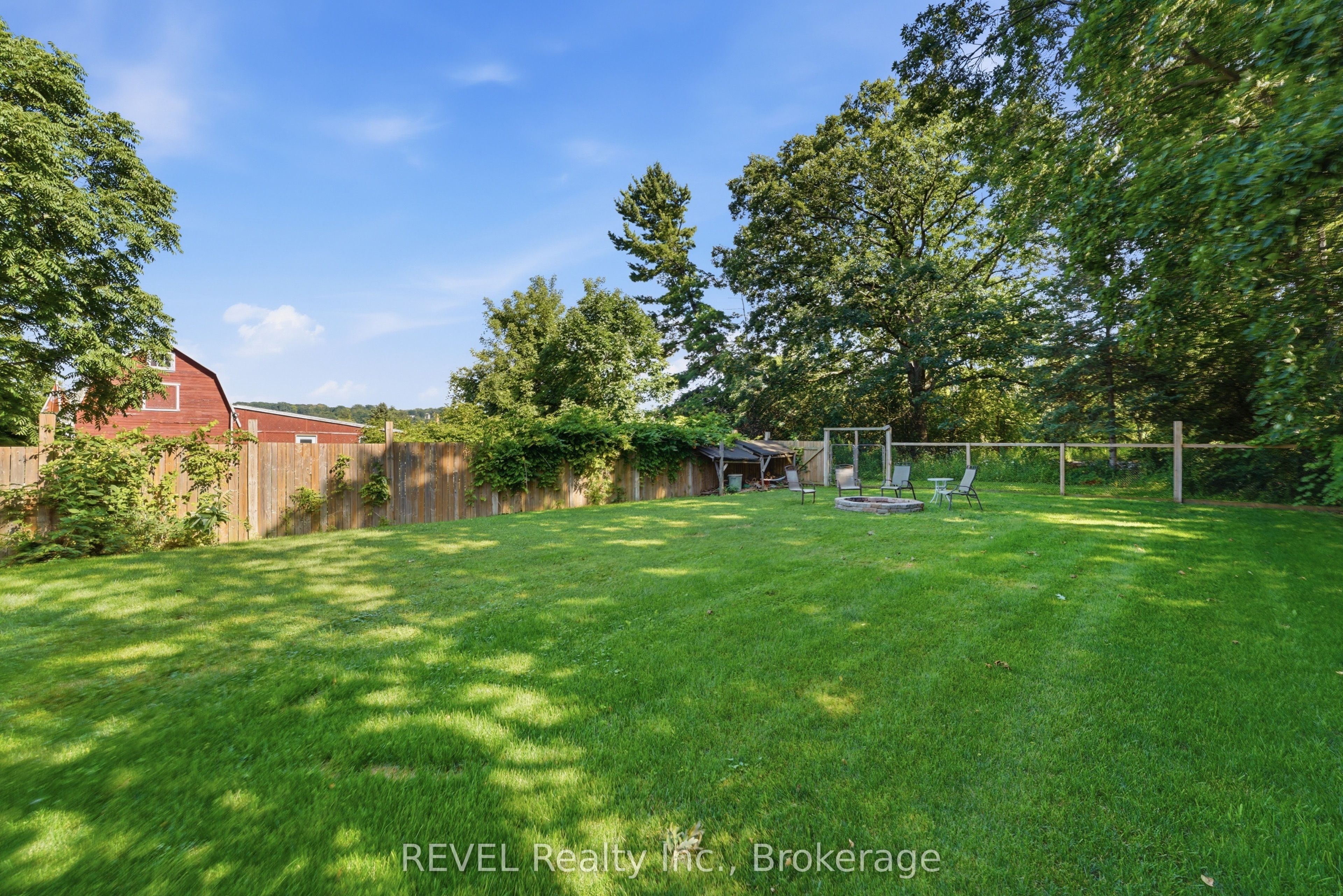681 Warner Road Property Photo 30