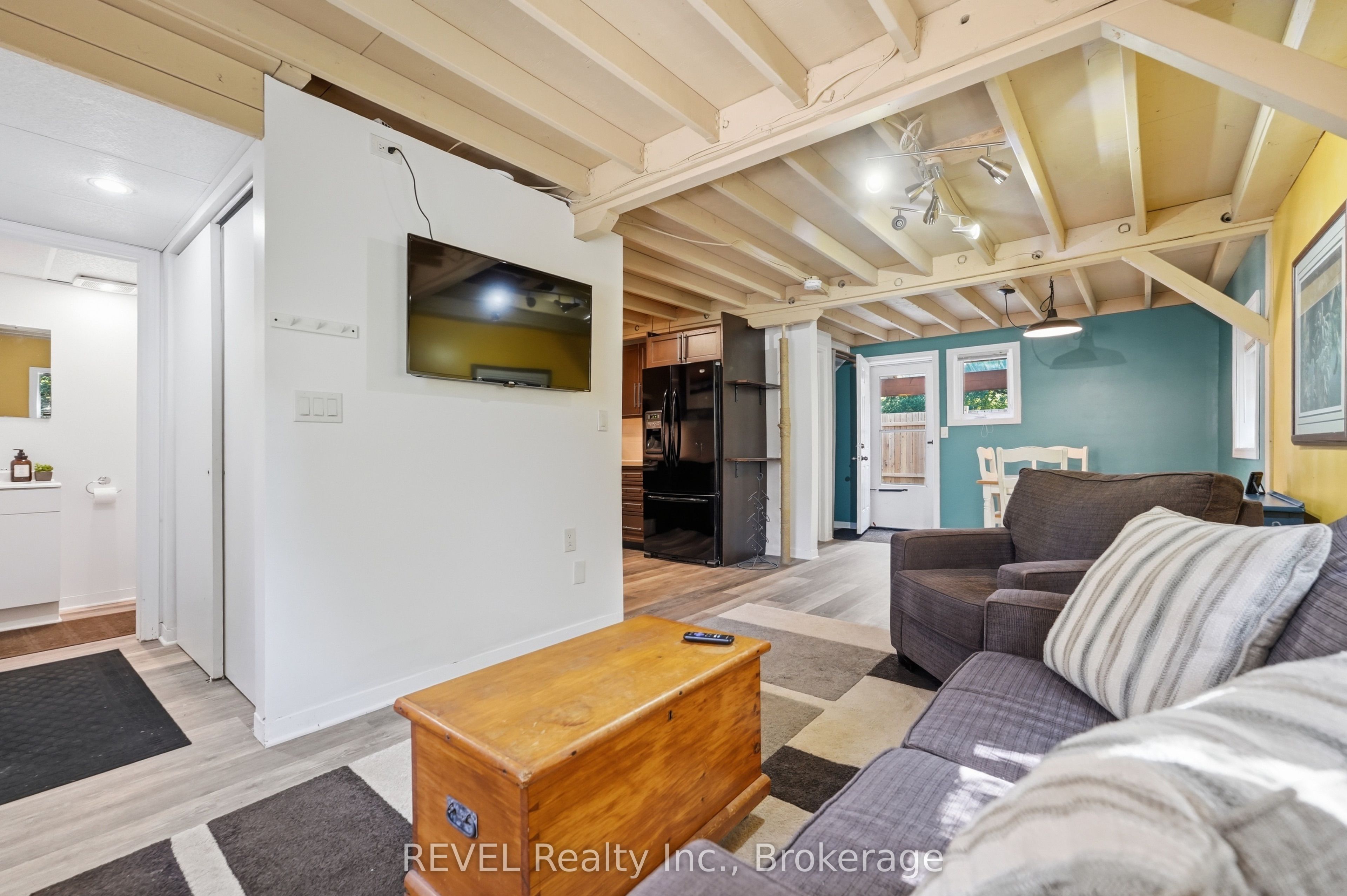 681 Warner Road Property Photo 33