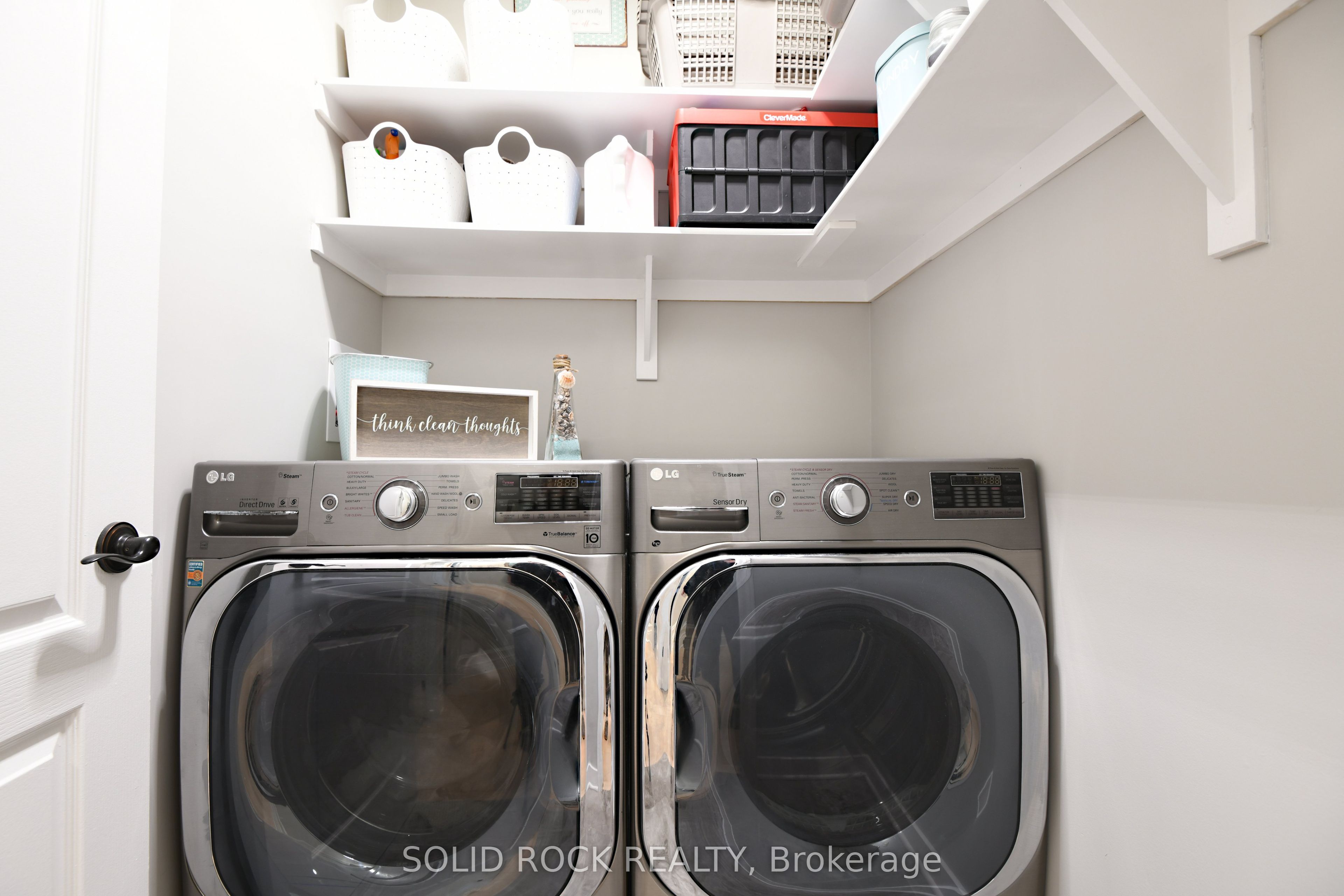 7040 Donwel Drive Property Photo 23