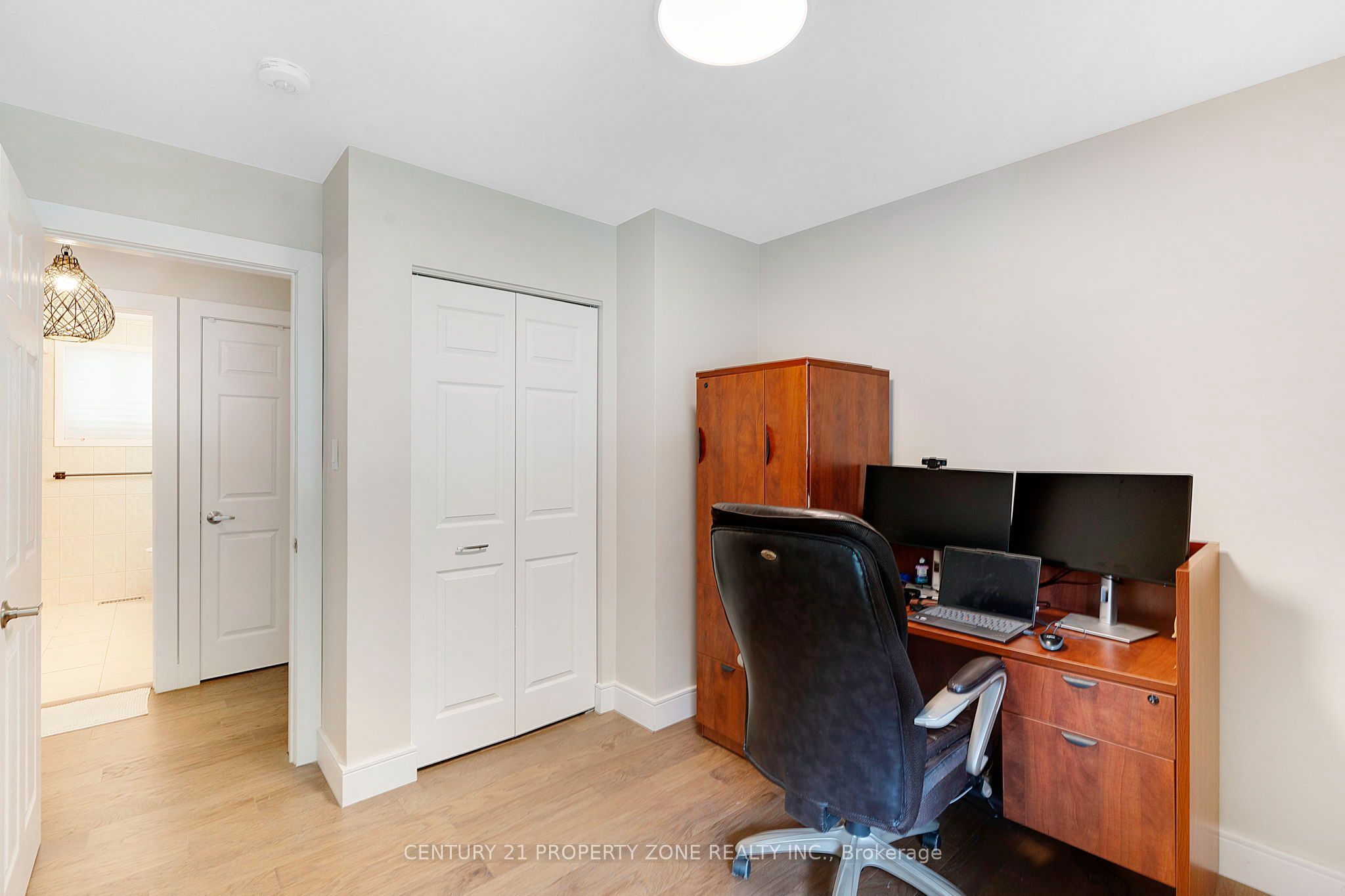 187 Winston Boulevard Property Photo 12
