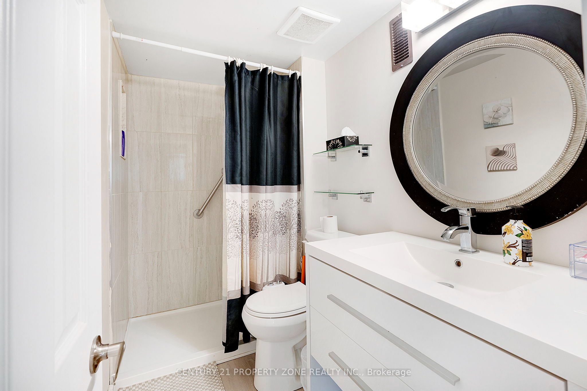 187 Winston Boulevard Property Photo 20