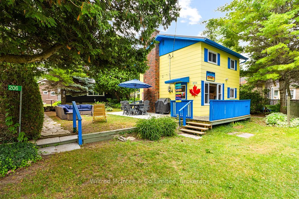 206 First Street N Property Photo 8