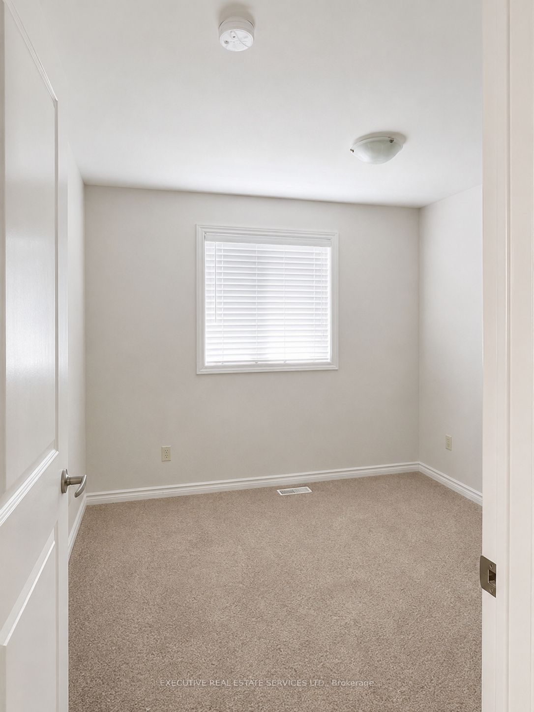129 Seeley Avenue Property Photo 14