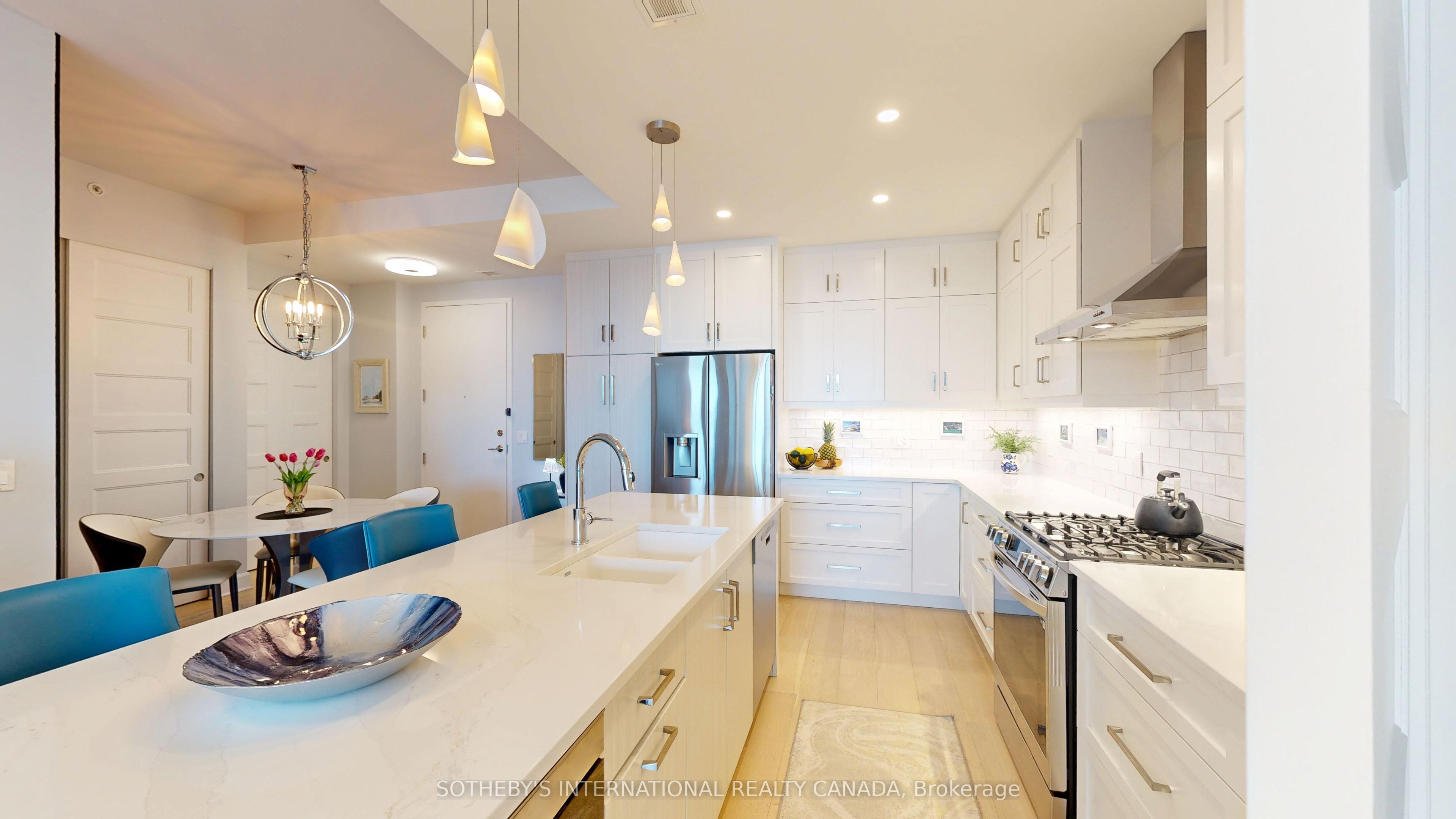 129b South Street 620 Property Photo 6