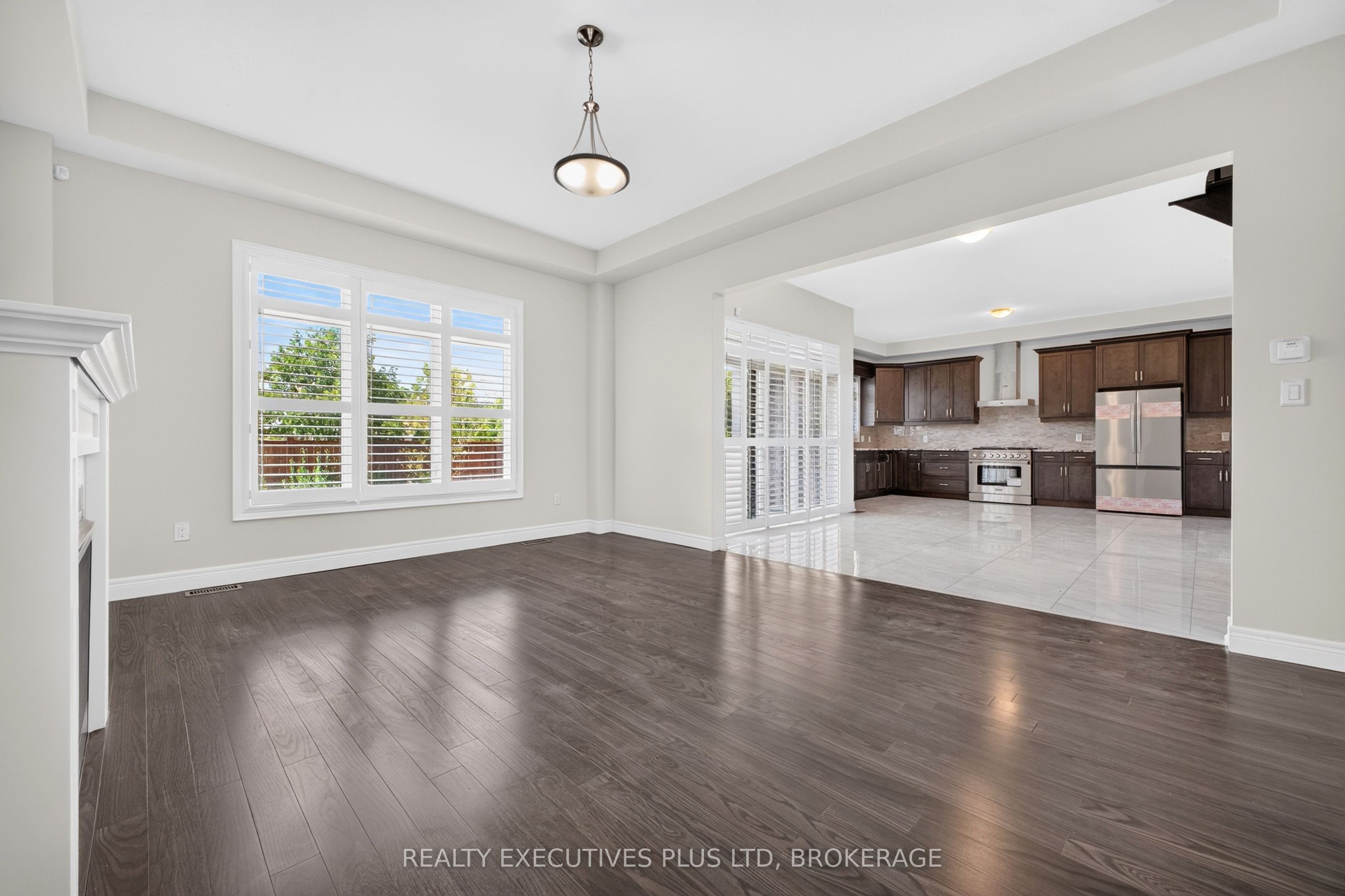 9211 Tallgrass Avenue Property Photo 14