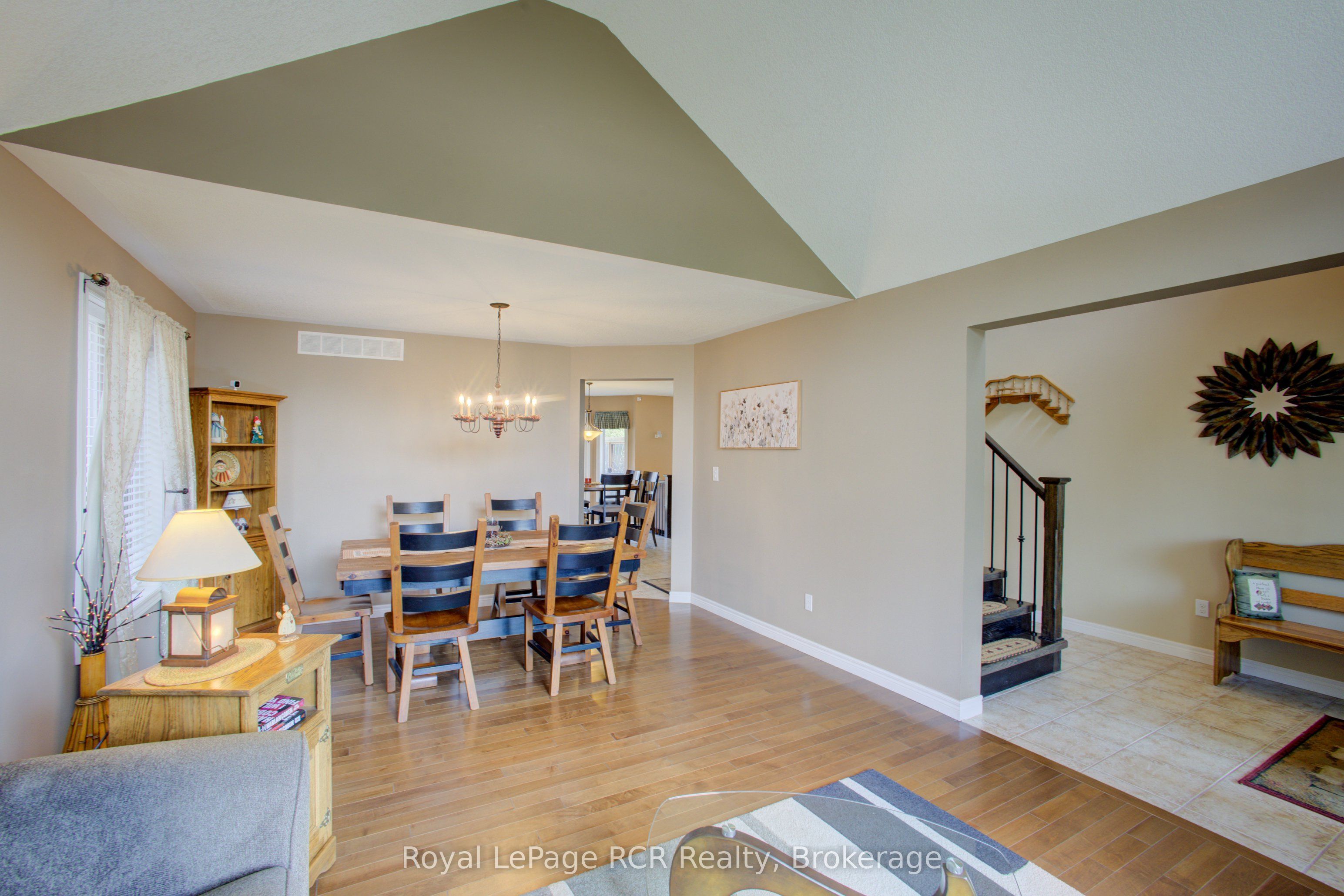 237 Carrol Street Property Photo 10