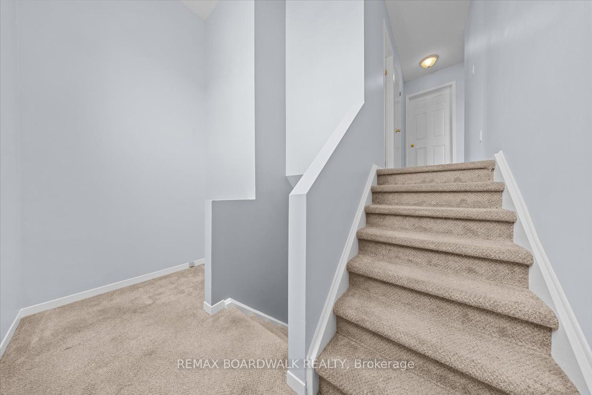 104 Dunham Street Property Photo 17