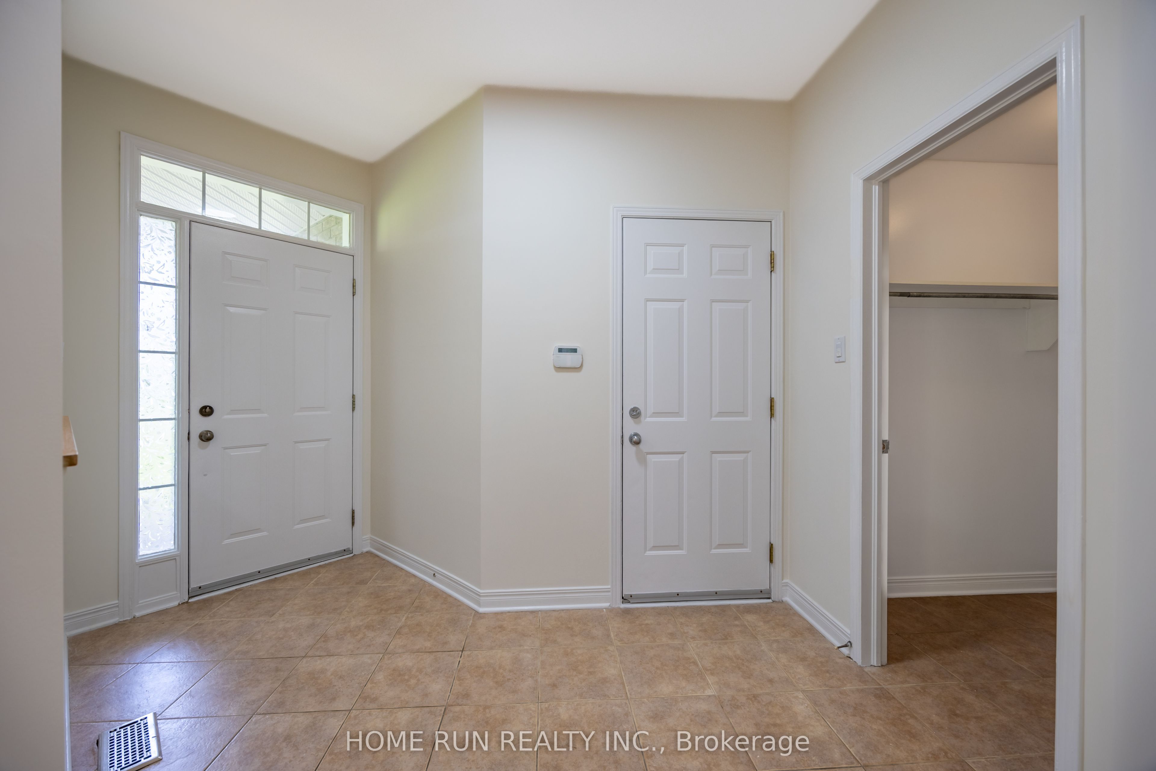 281 Goldridge Drive Property Photo 4