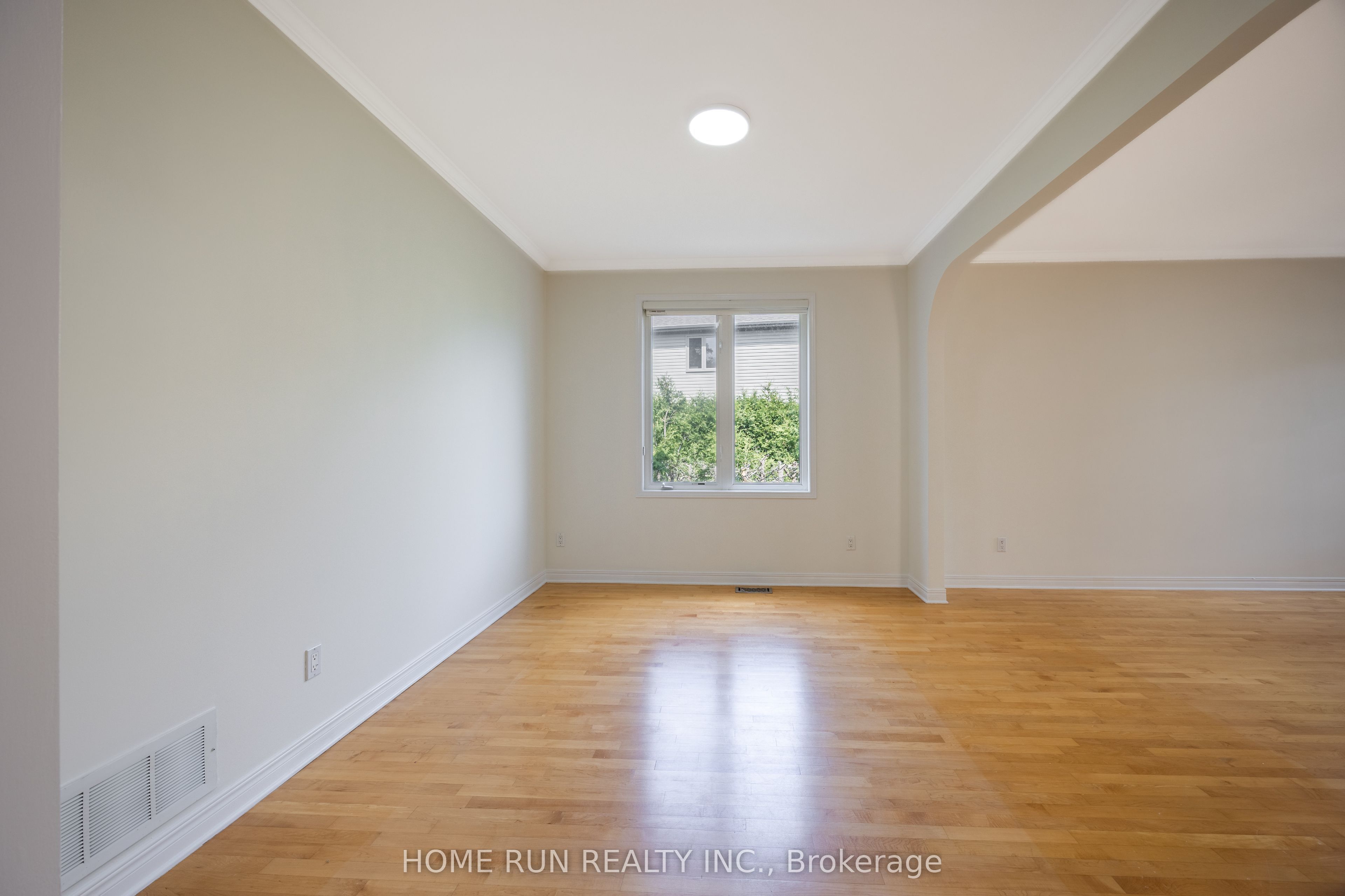 281 Goldridge Drive Property Photo 9