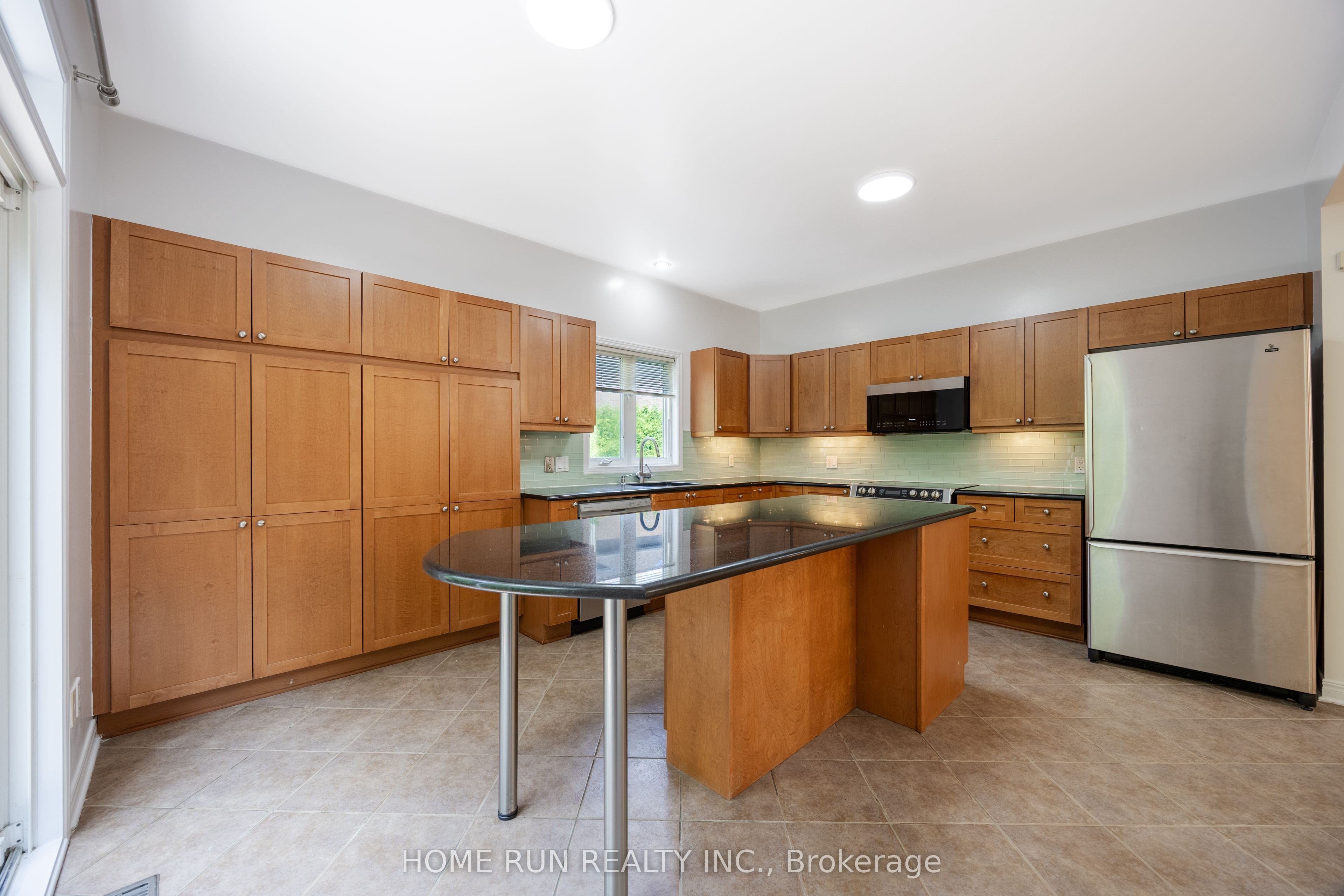 281 Goldridge Drive Property Photo 24