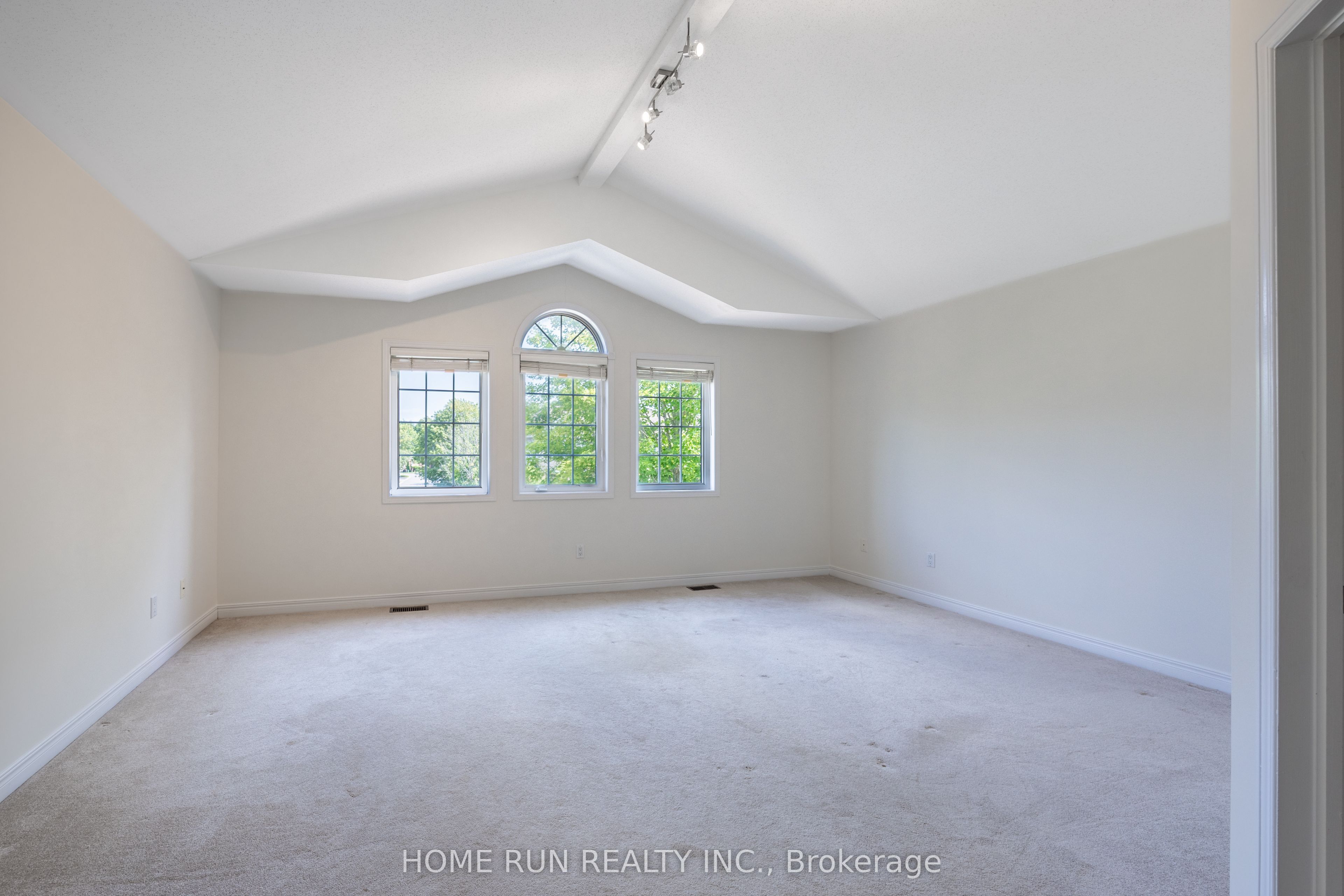 281 Goldridge Drive Property Photo 28
