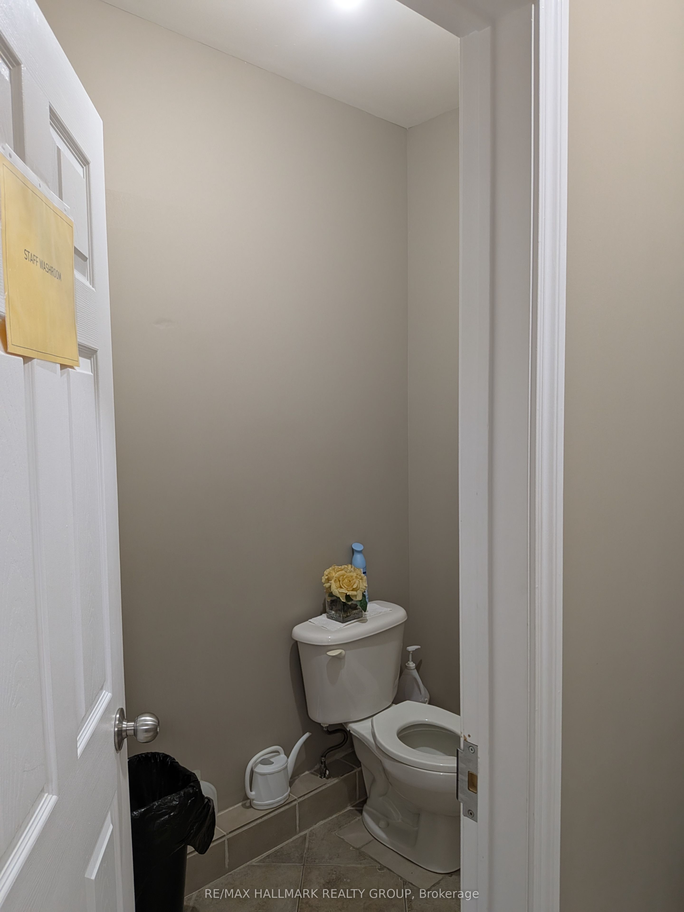 4100 Albion Road 5-6 Property Photo 11