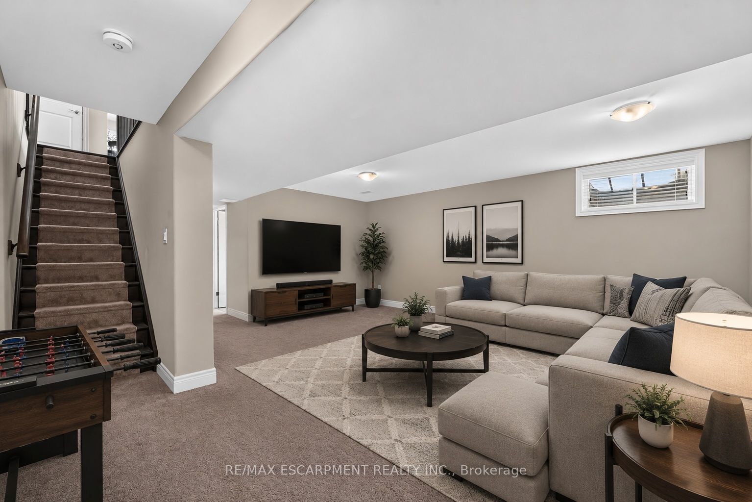 25 Richard Crescent Property Photo 23